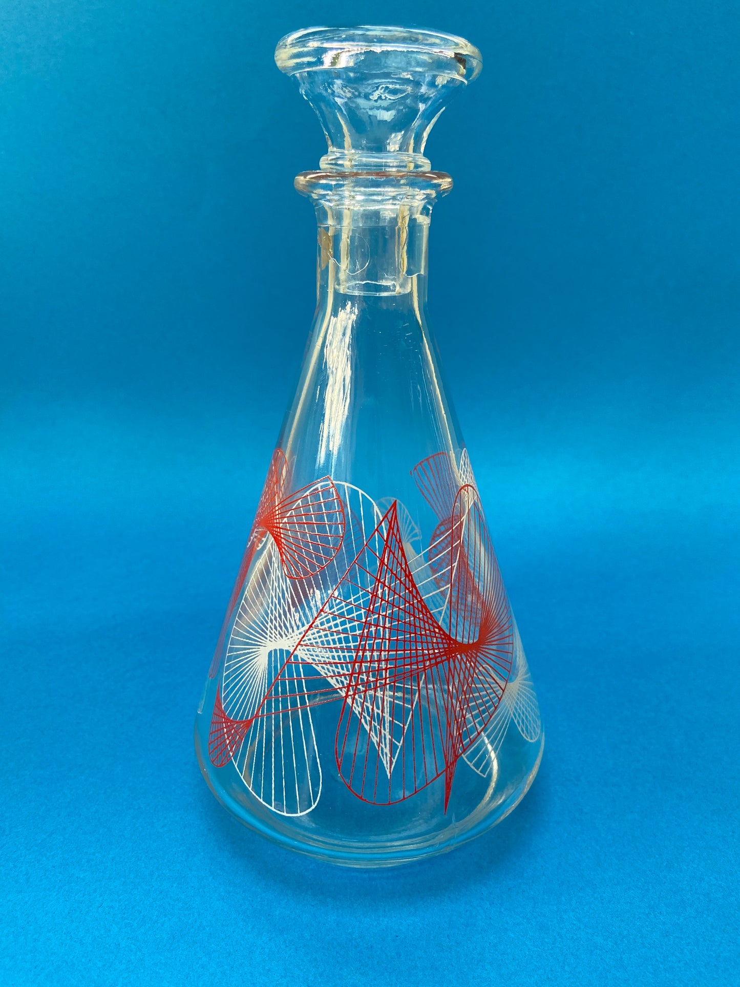 Carafe vintage forme conique motif géométrique