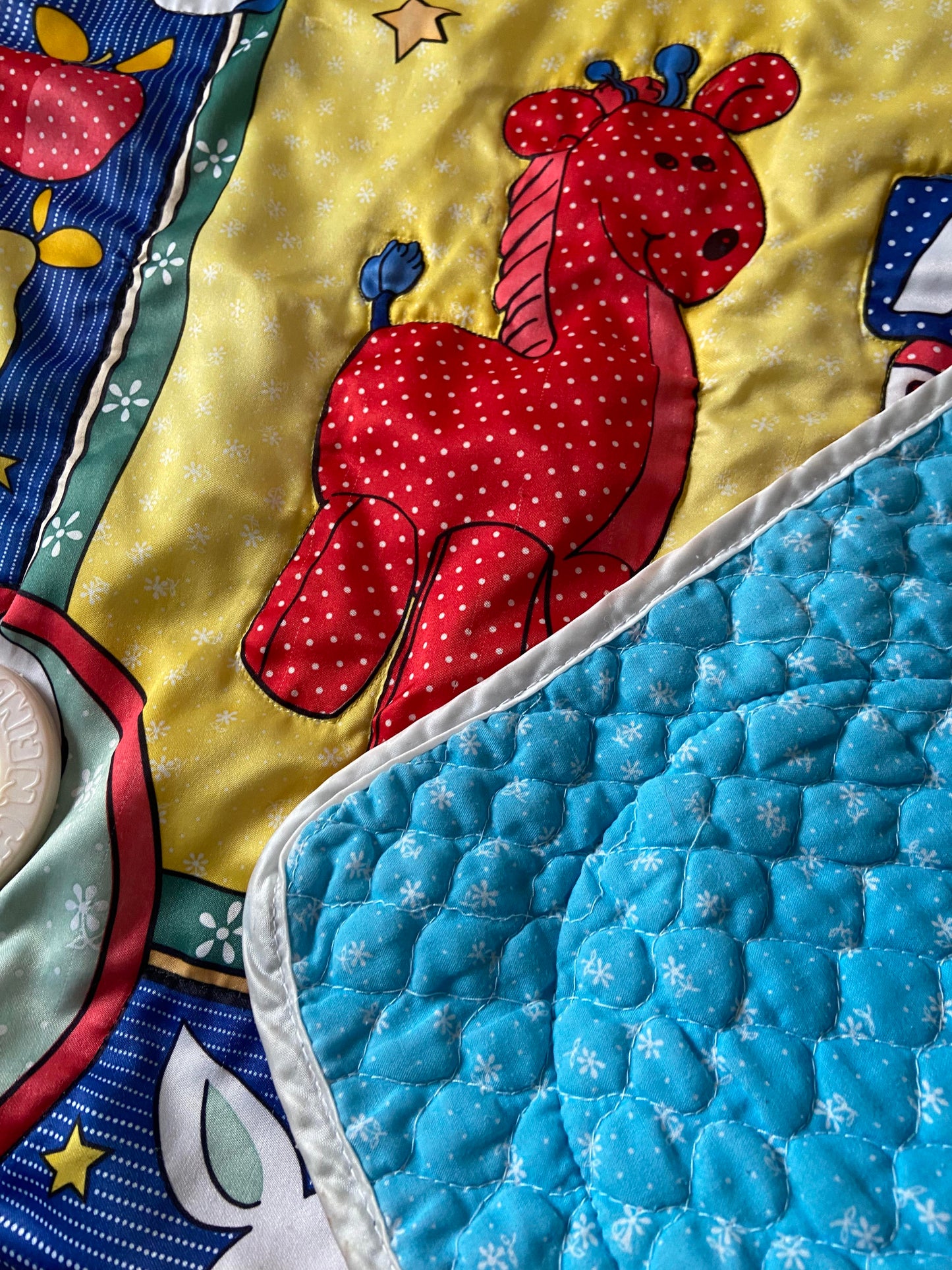 Touch N' Find Vintage Play Mat