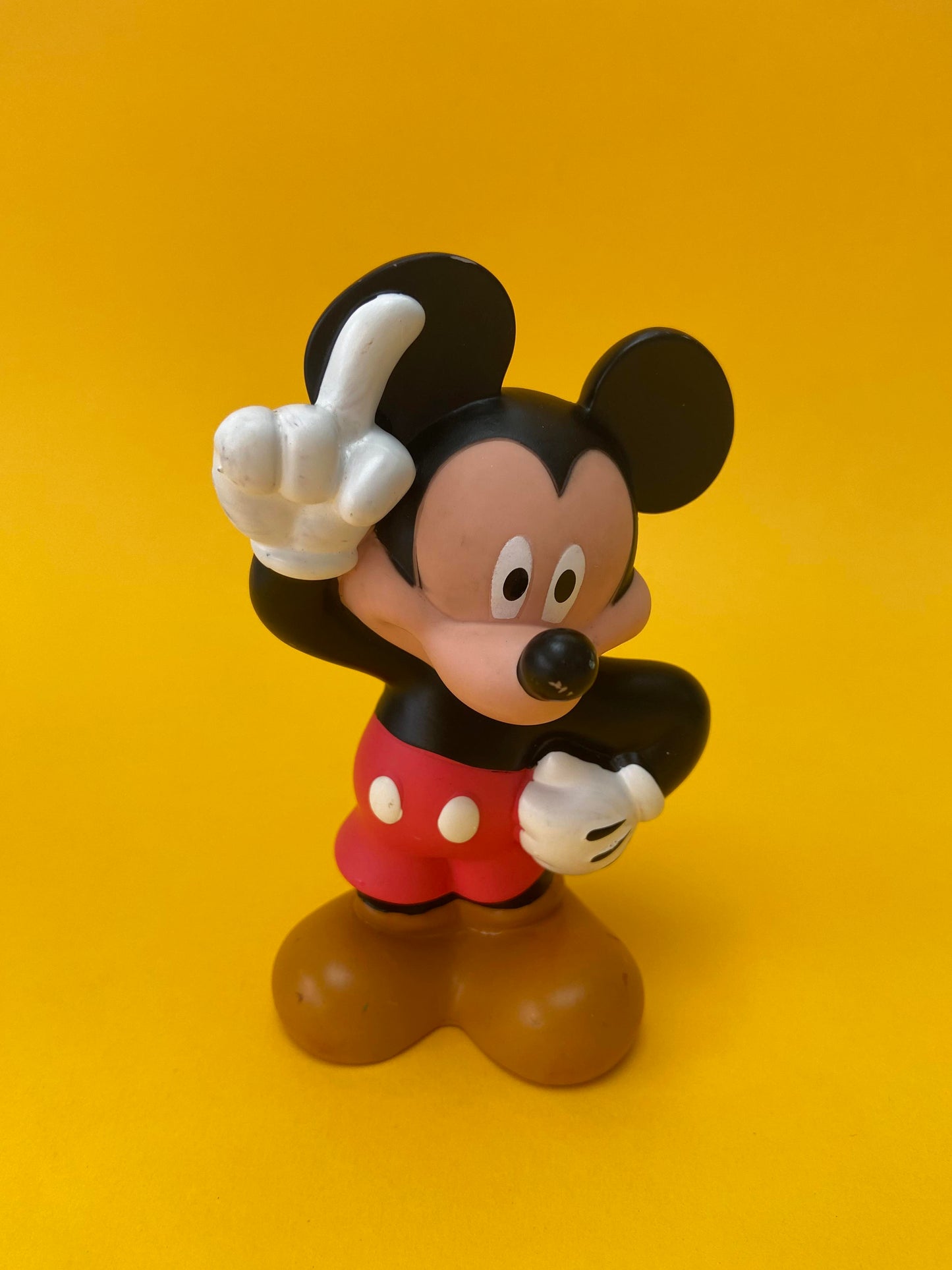 Petite perso plastique Disney MICKEY