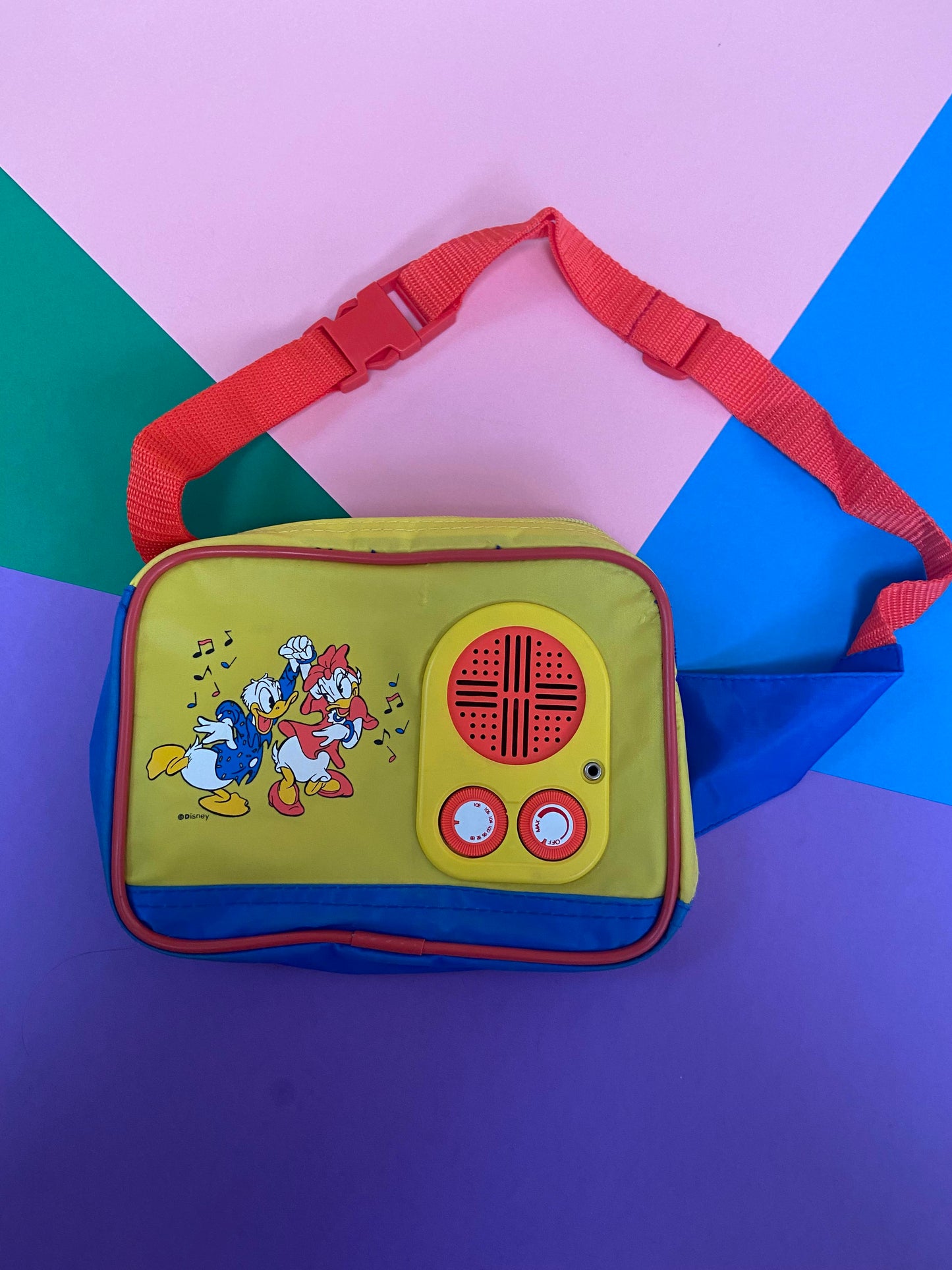 DONALD Vintage Radio Backpack