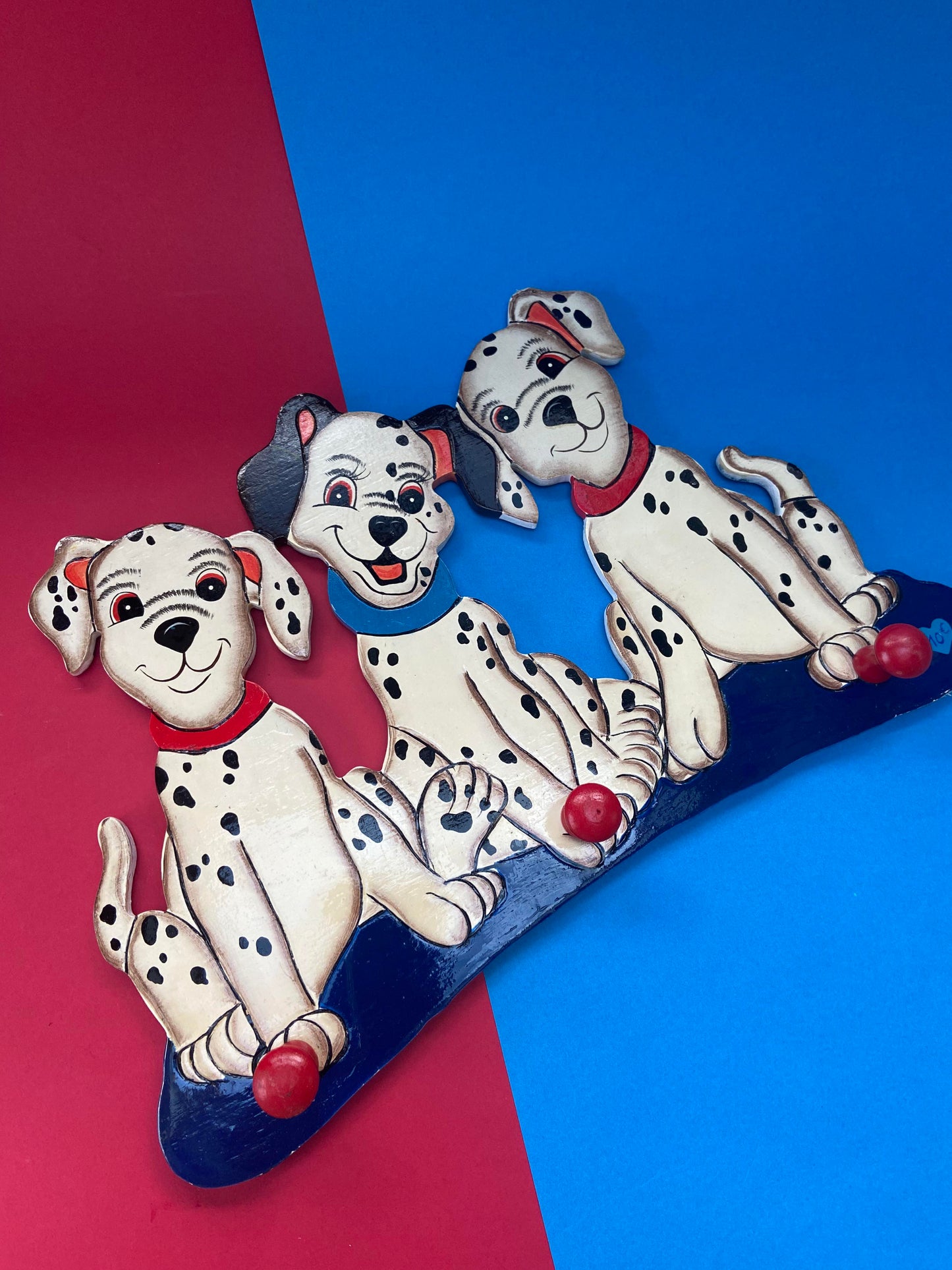 Patère en bois vintage DALMATIENS