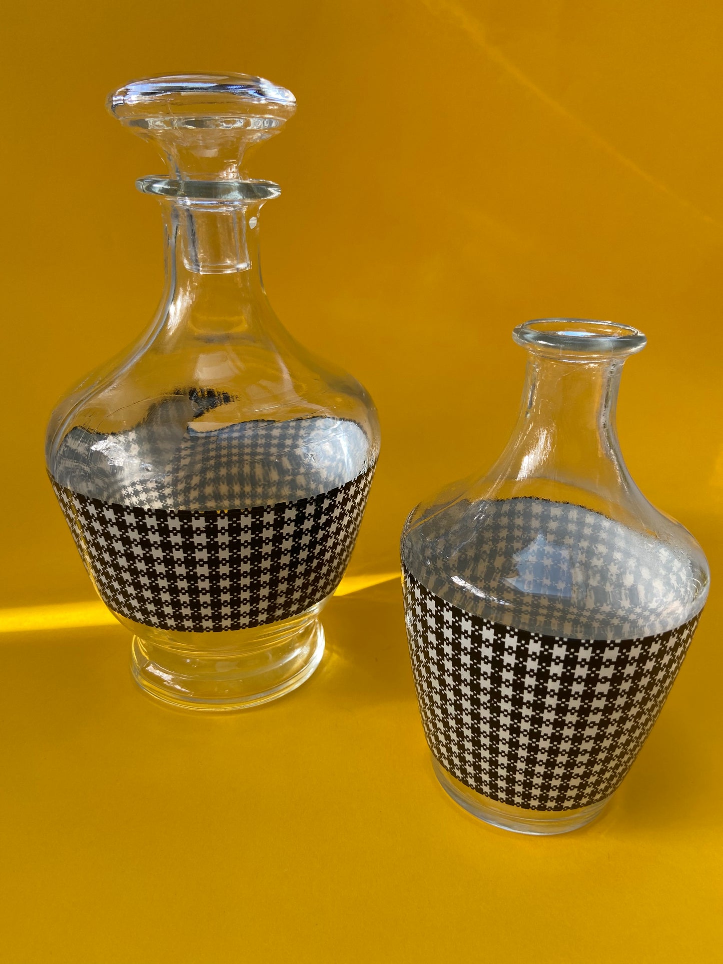 Small vintage carafe with houndstooth pattern