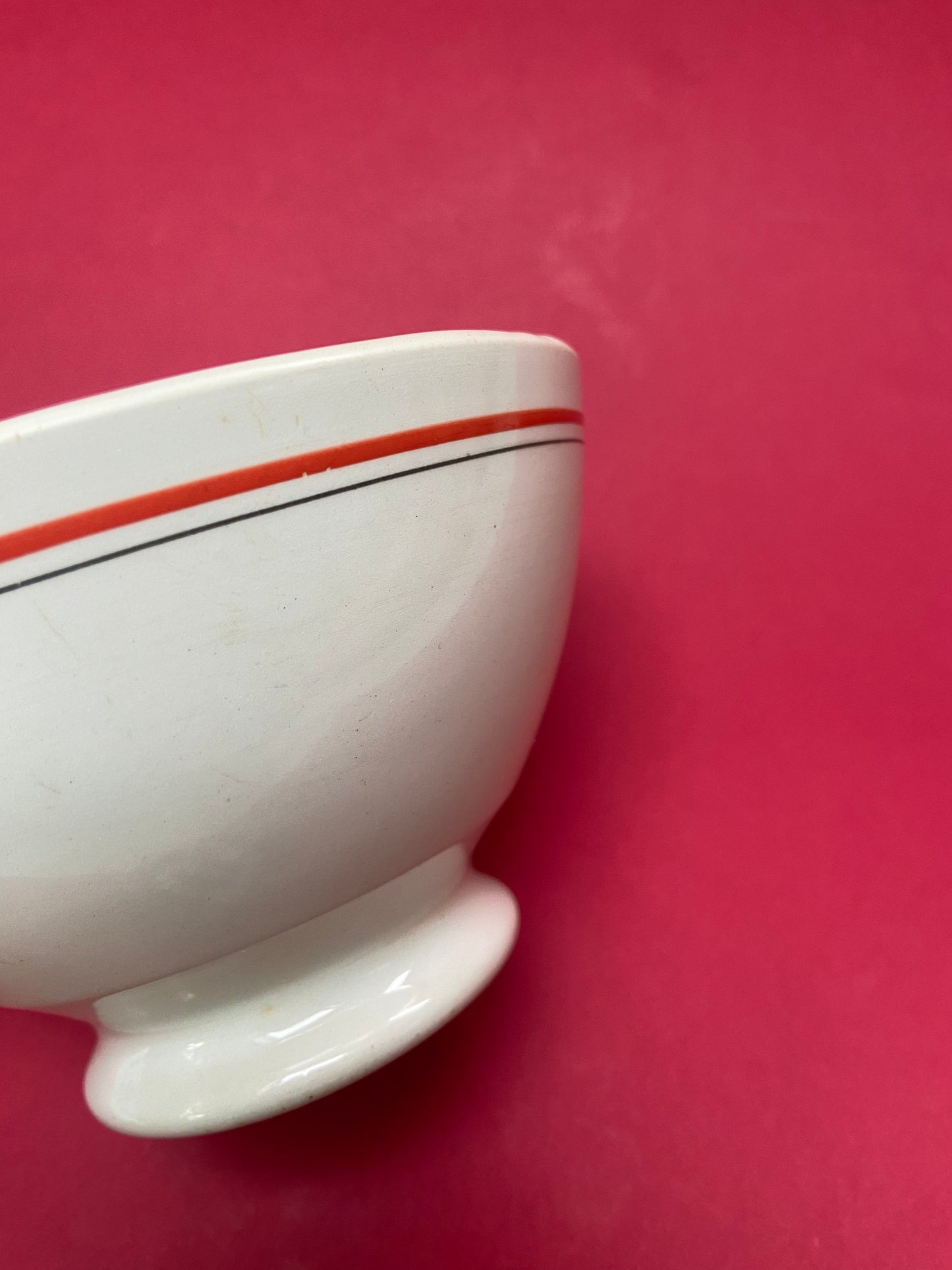 Vintage ceramic bowl Red line