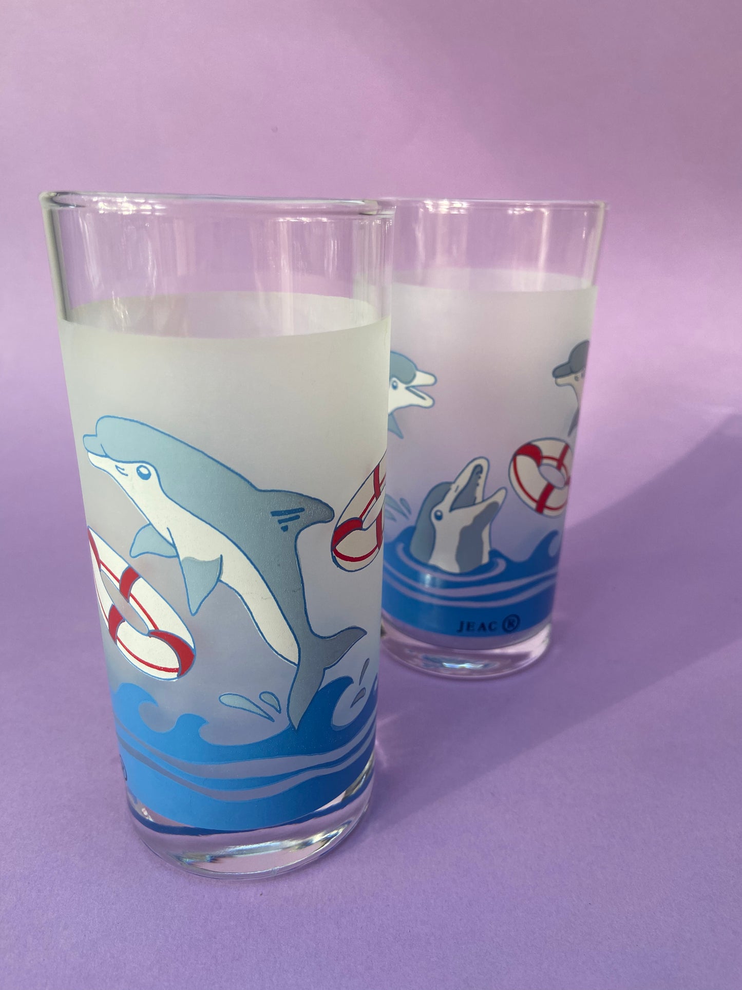 Duo de grands verres DAUPHINS