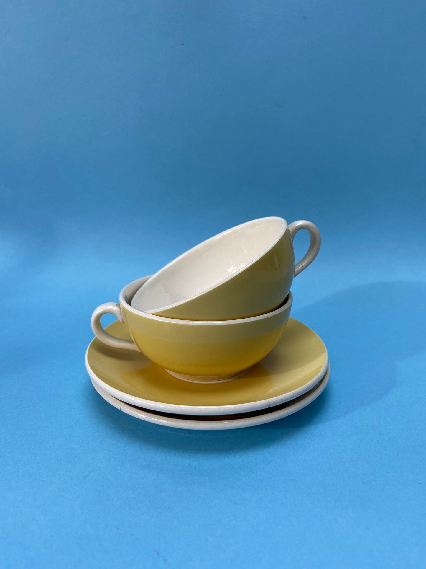 Tasse à café avec sous tasse VILLEROY&BOCH jaune pastel (IMPARFAITE)