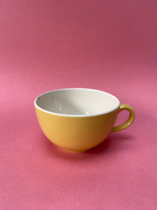 Grande tasse VILLEROY&BOCH jaune (IMPARFAITE)