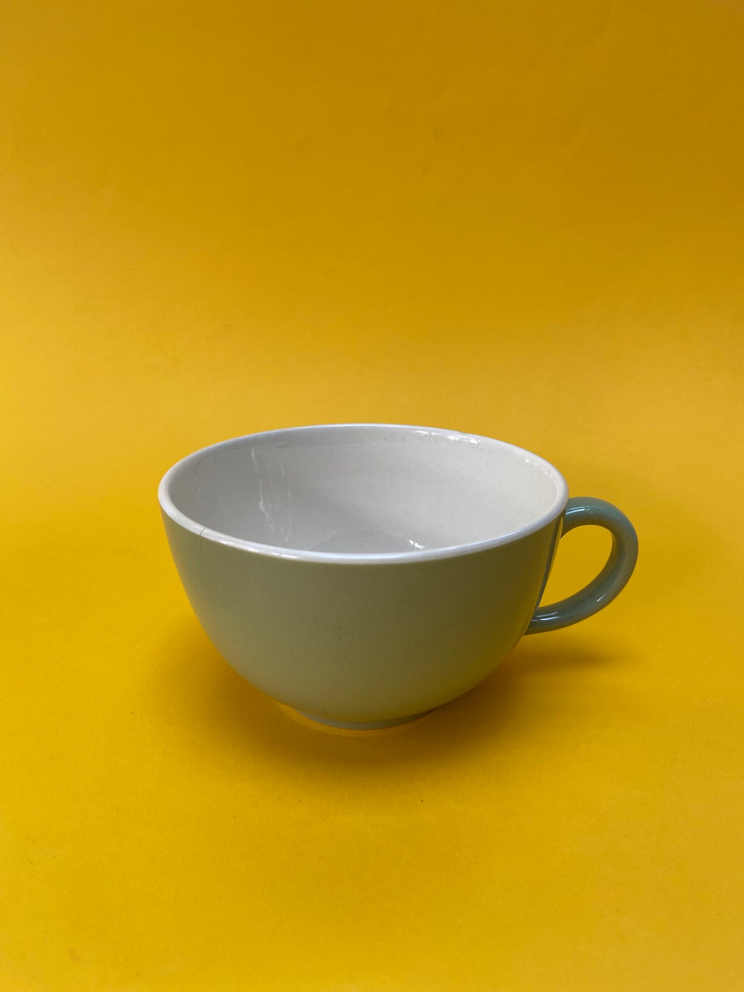 Grande tasse VILLEROY&BOCH vert tendre (IMPARFAITE)