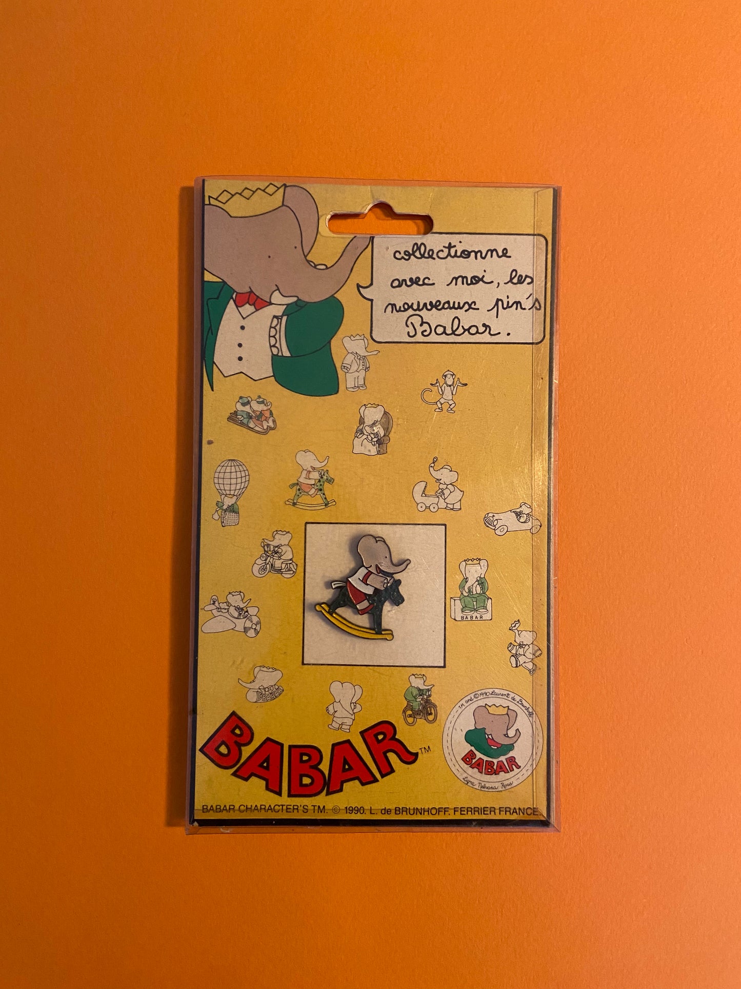 Pin’s BABAR 1990 CHEVAL À BASCULE