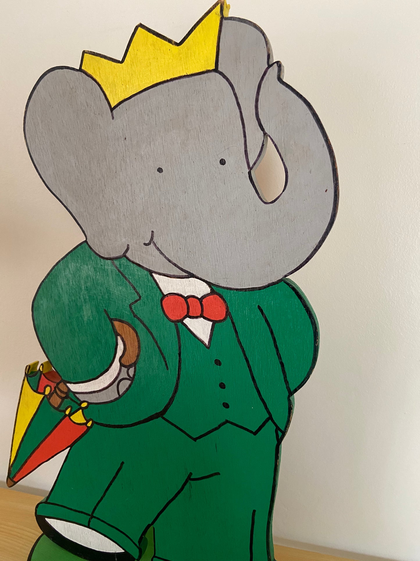 Personnage BABAR en bois