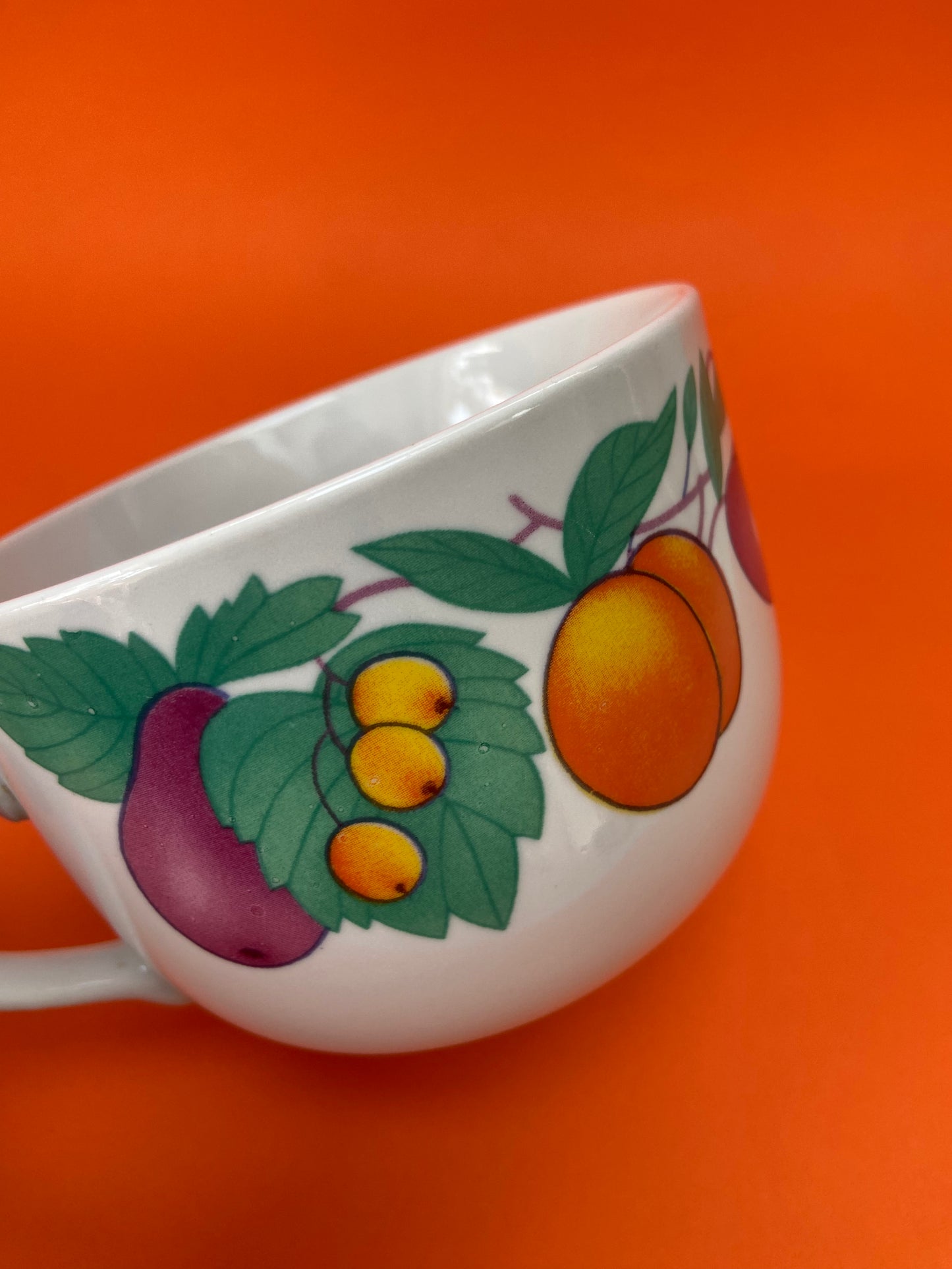 Grande tasse motif FRUITS