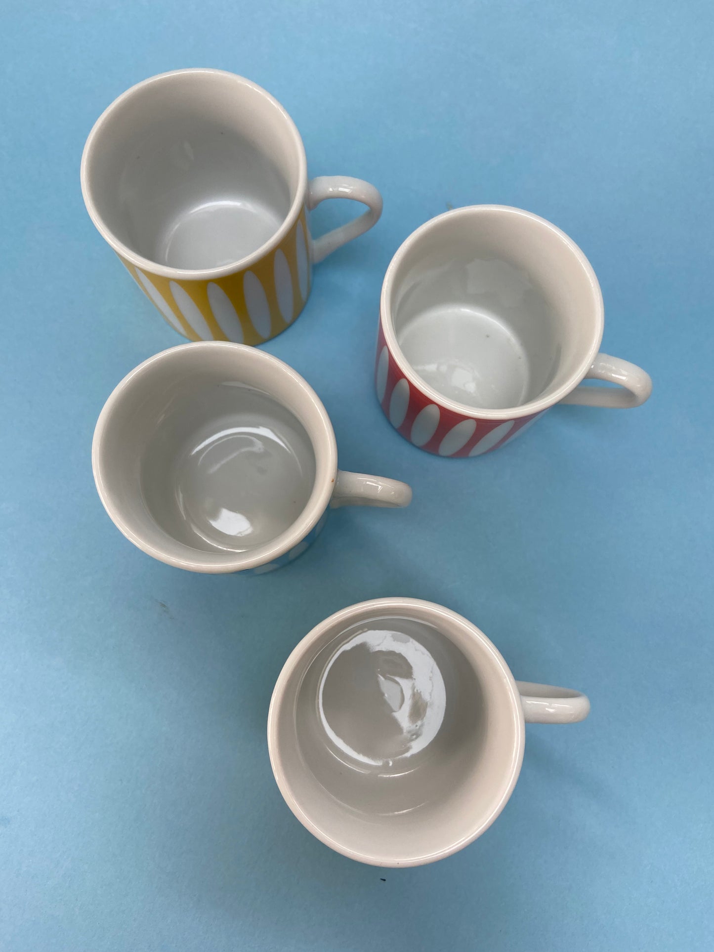 Ensemble de 4 tasses à expresso POP avec coupelles