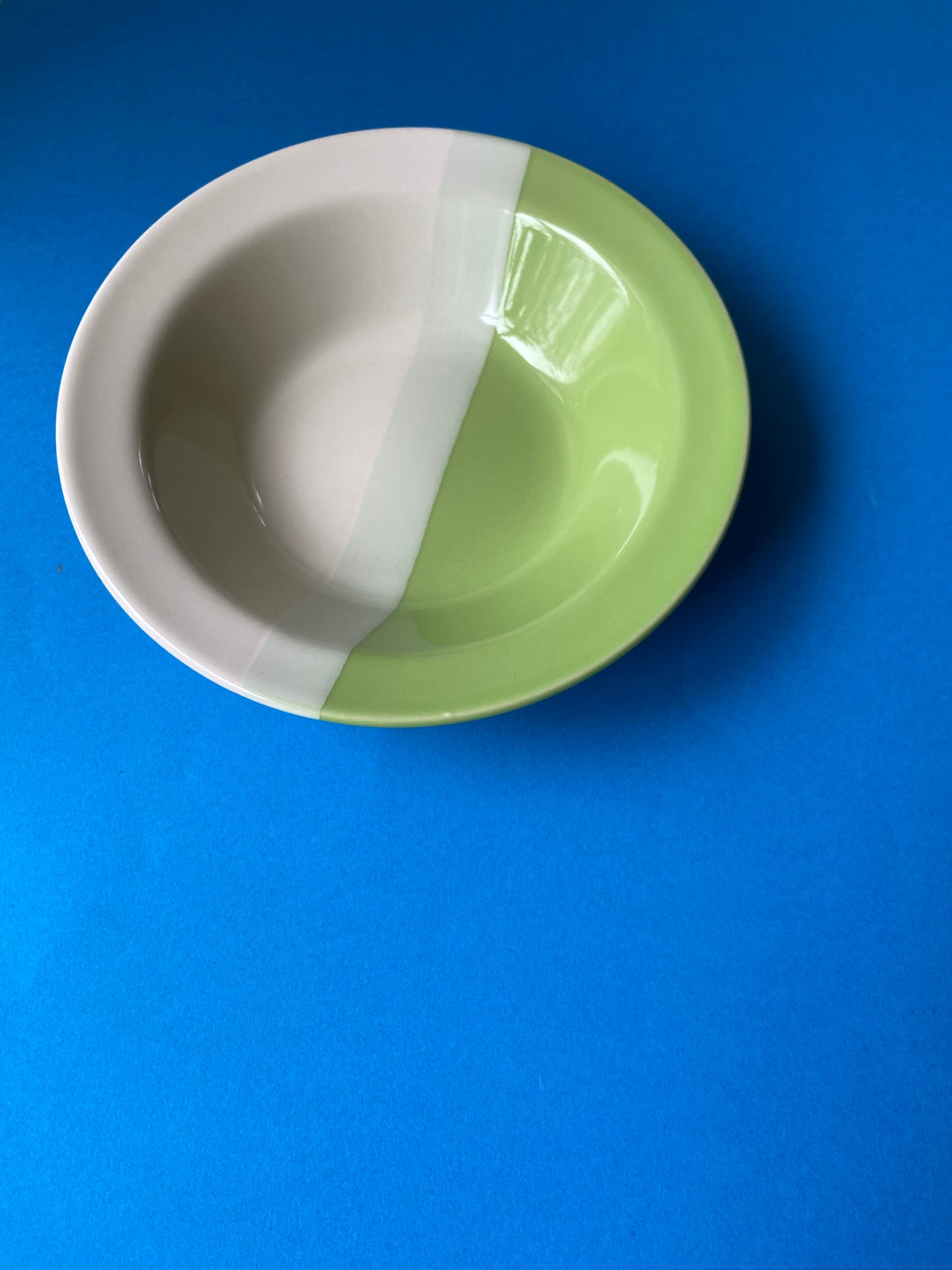 Small deep plate / ceramic bowl GREEN/CREAM