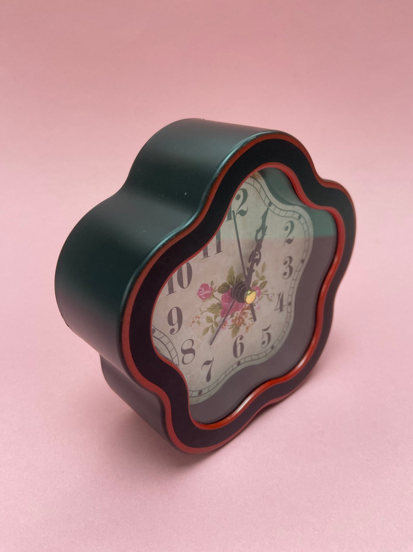 FLOWER-shaped plastic alarm clock