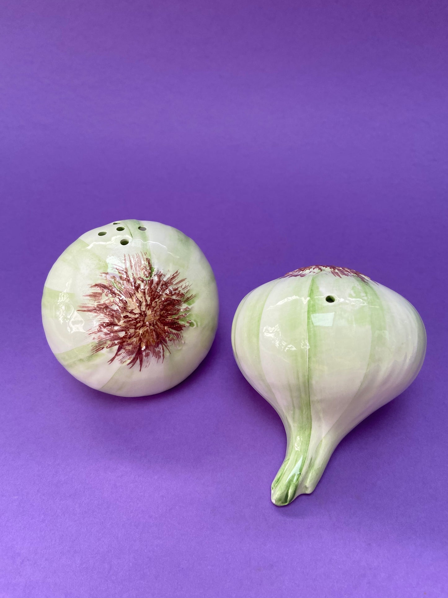 Duo salt and pepper shakers barbotine GARLIC