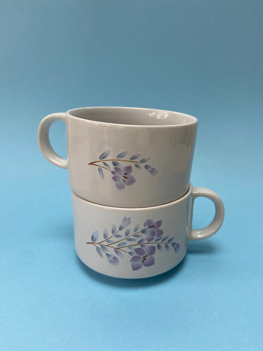 Duo de grandes tasses motif fleurs pastel