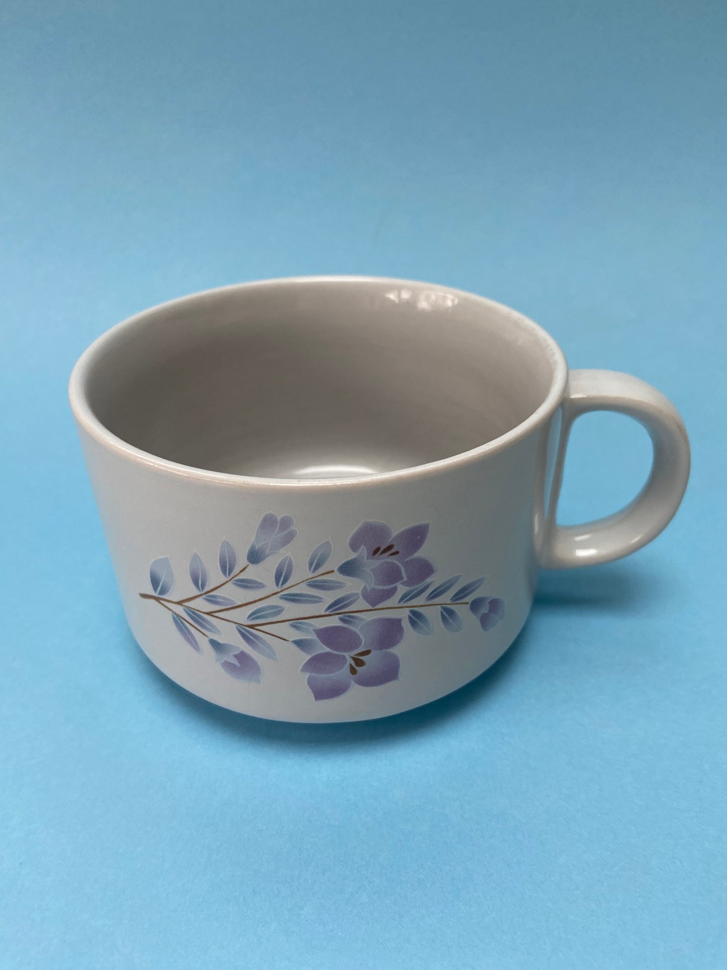 Duo de grandes tasses motif fleurs pastel