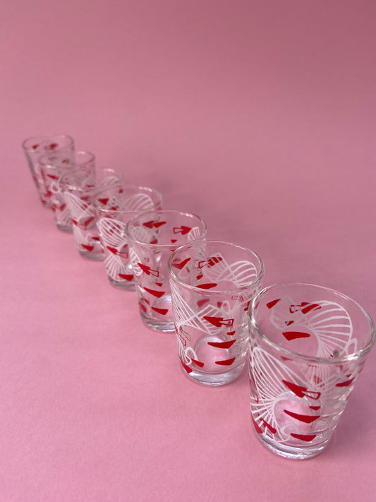 Lot de 8 verres à liqueur motif géométrique