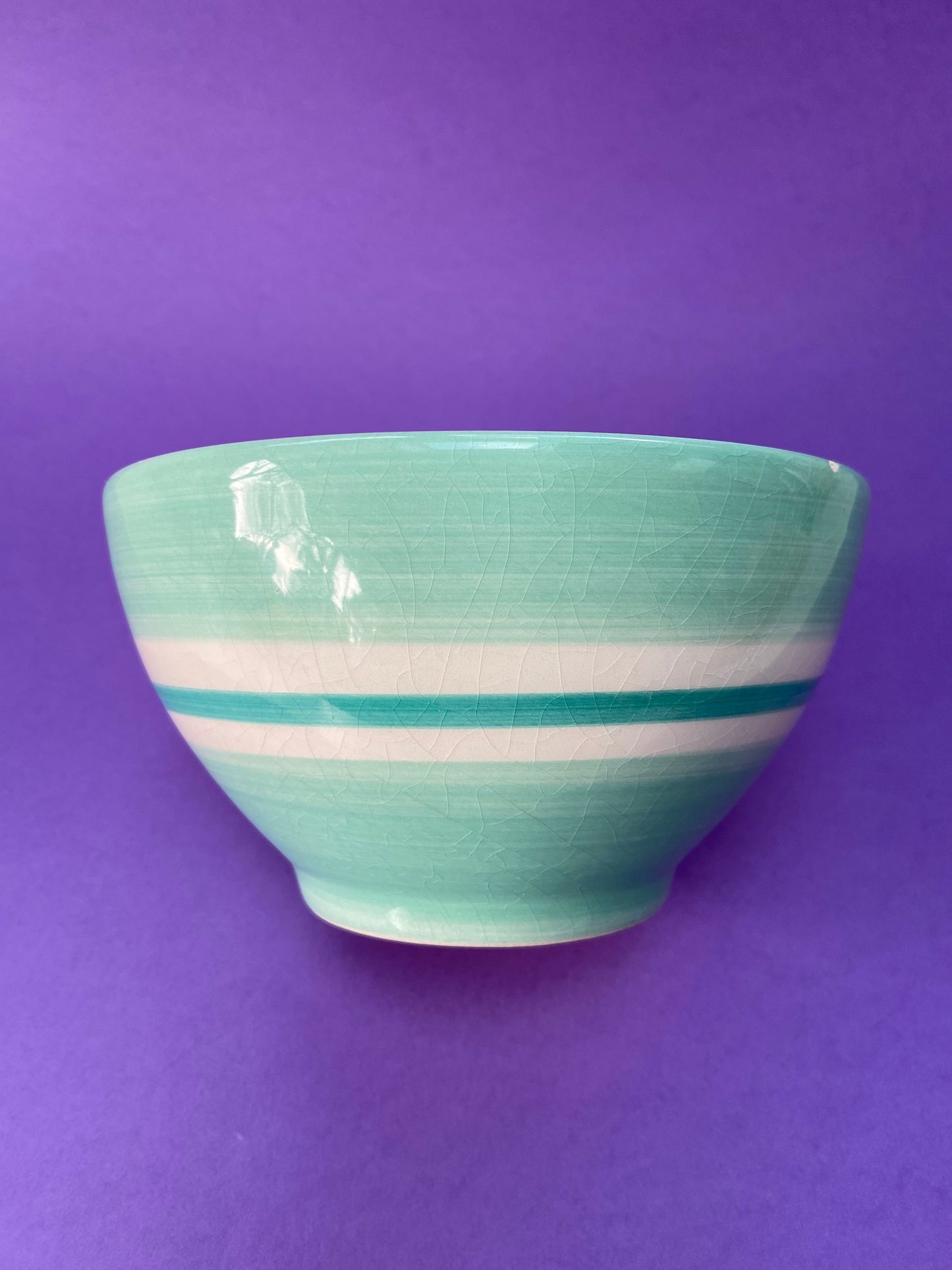 Large Genevieve Lethu bowl CELADON blue