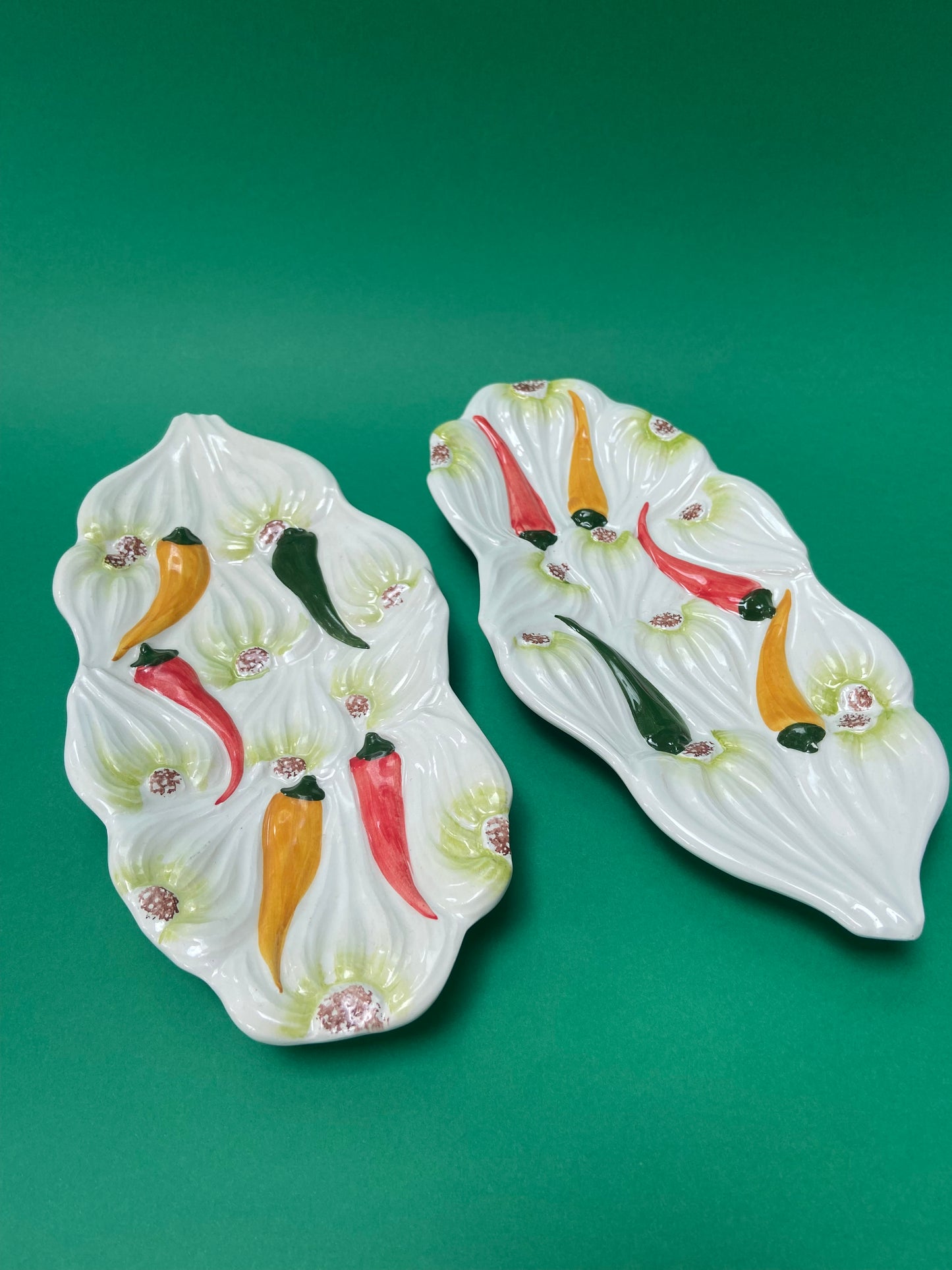 Italian ceramic spoon rest with peppers