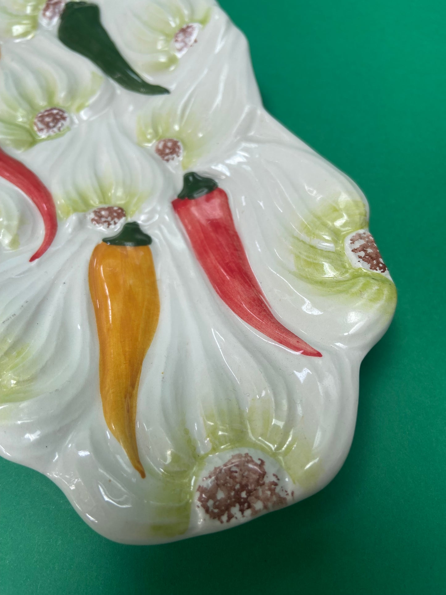 Italian ceramic spoon rest with peppers