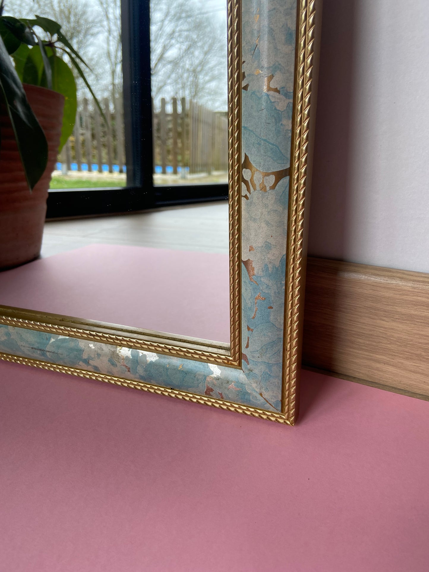 Miroir vintage tons pastel et doré