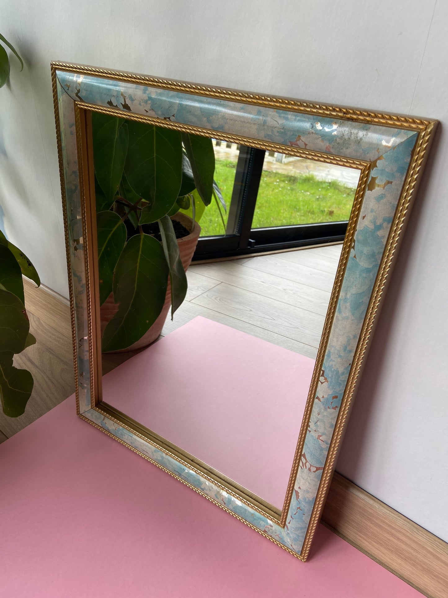 Miroir vintage tons pastel et doré