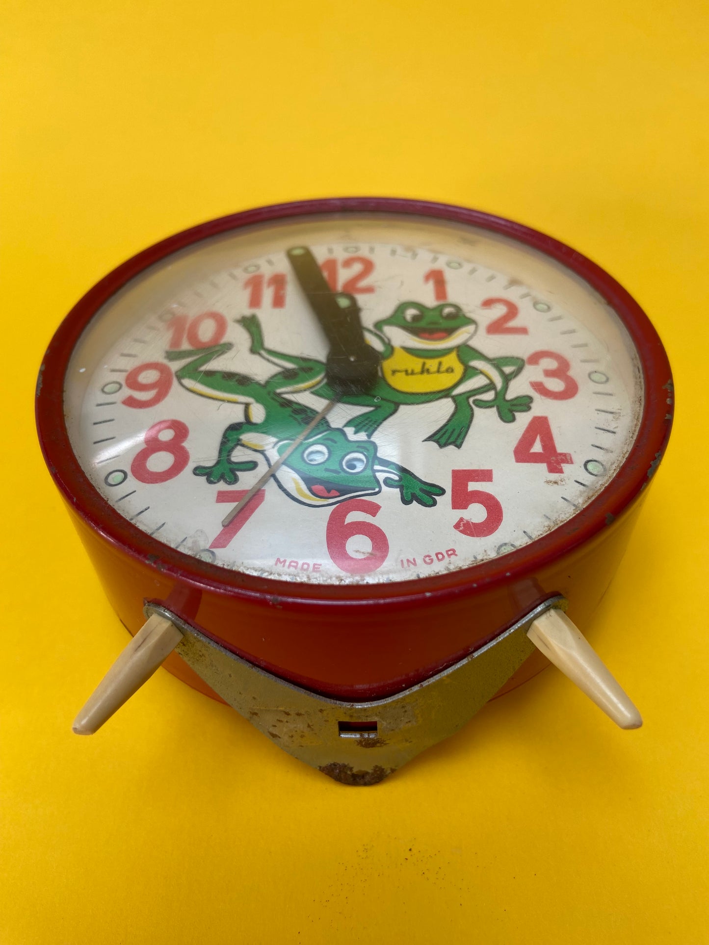 RUHLA Frogs Vintage Alarm Clock