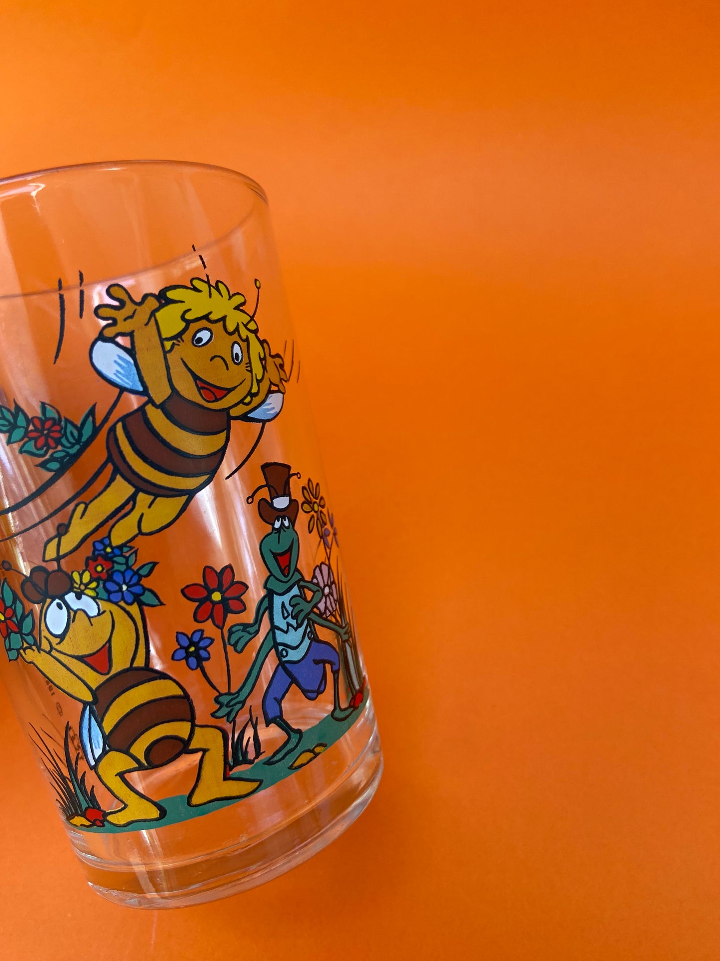 Verre MAYA l'abeille années 80