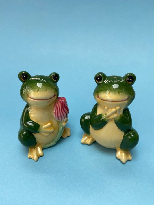 FROGS ceramic salt / pepper shaker