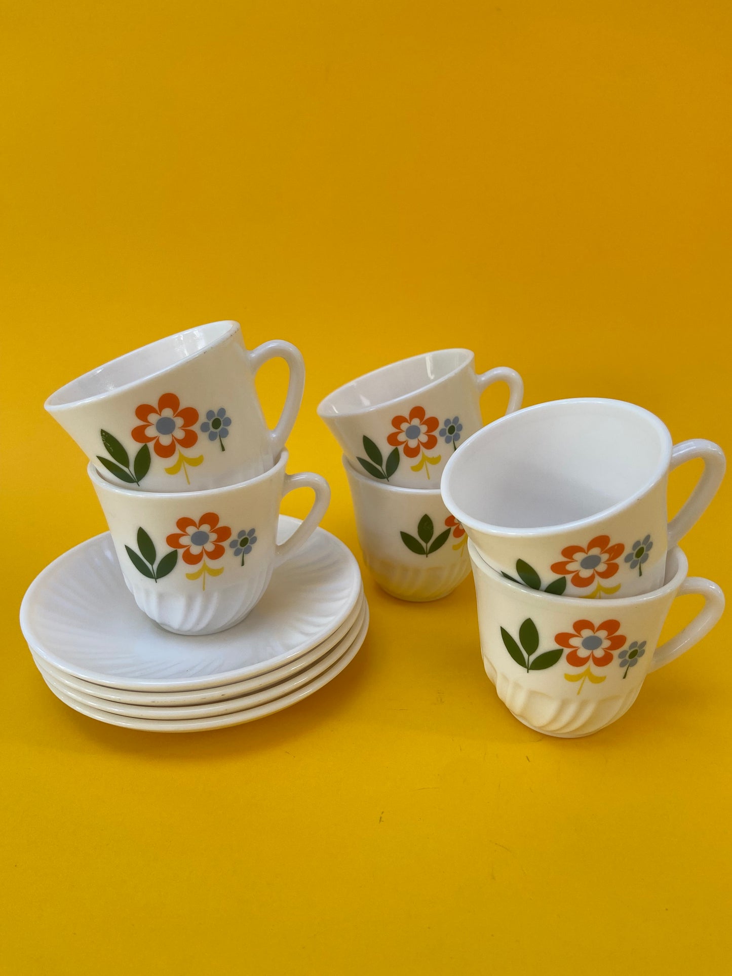 Service de 6 tasses à café Motif FLEURS pop