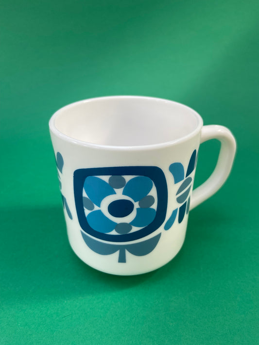 Arcopal MOBIL mug in BLUE color