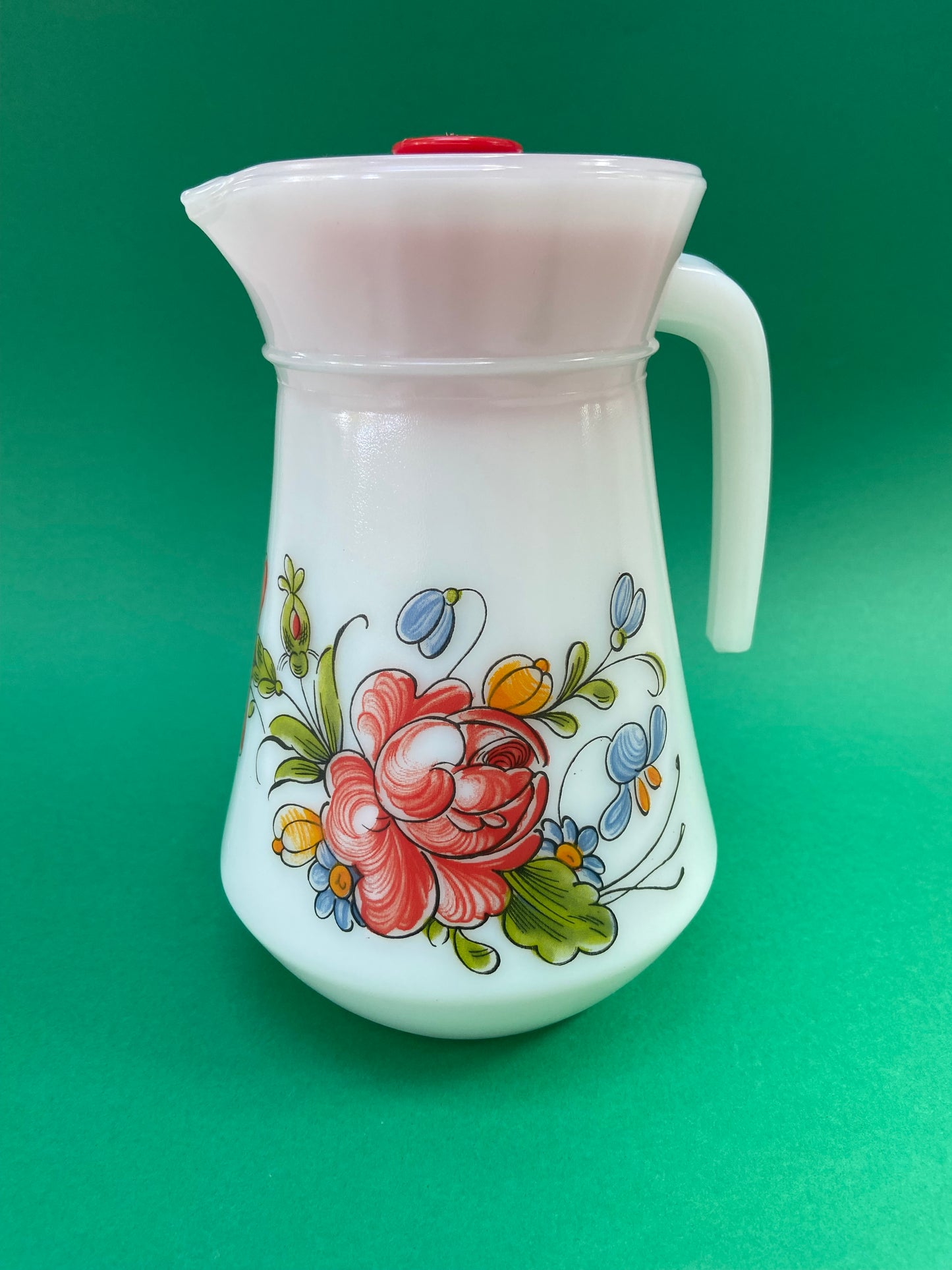 Arcopal pitcher with floral pattern NEW