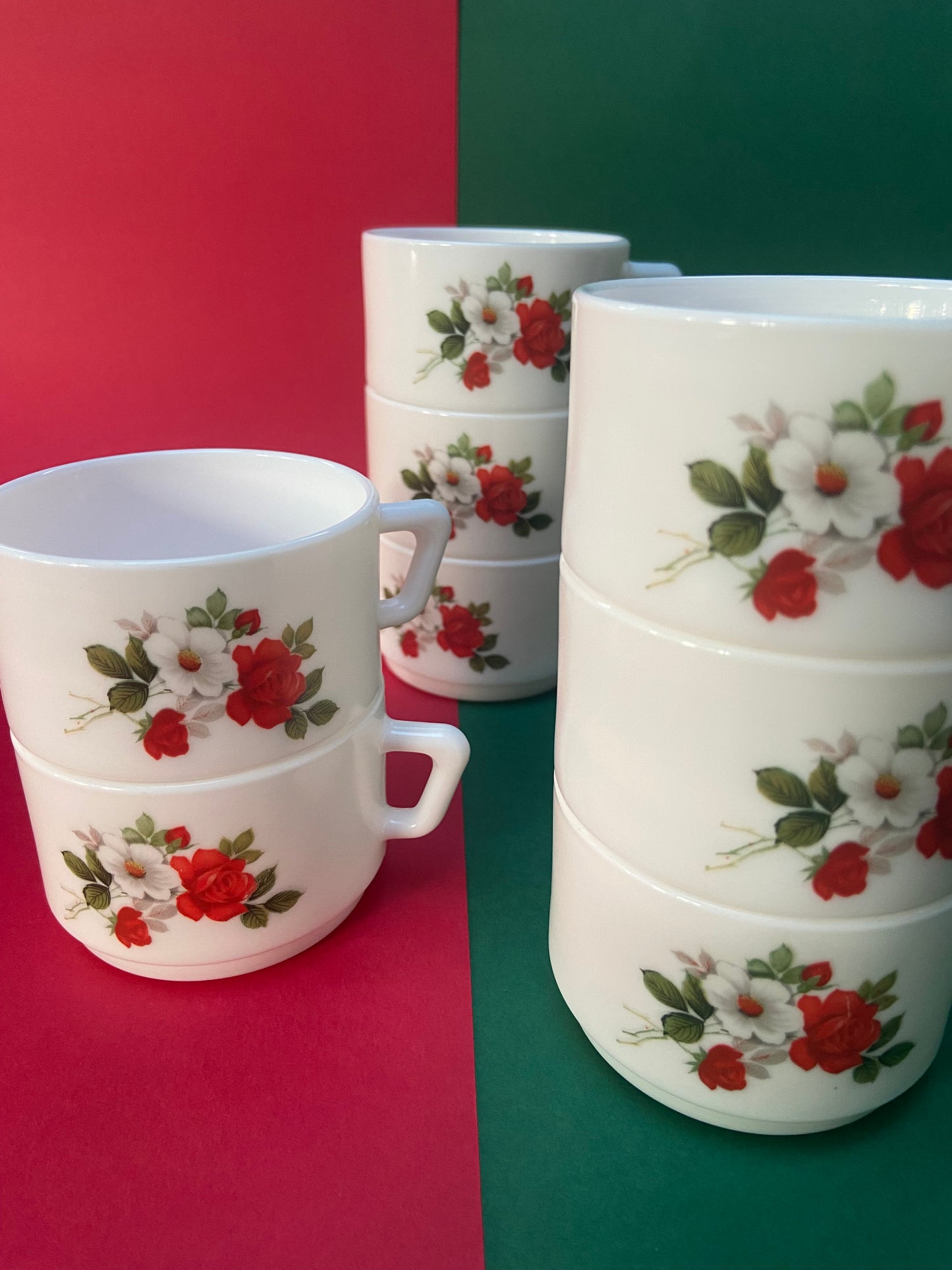 Arcopal 8-cup floral pattern service RED