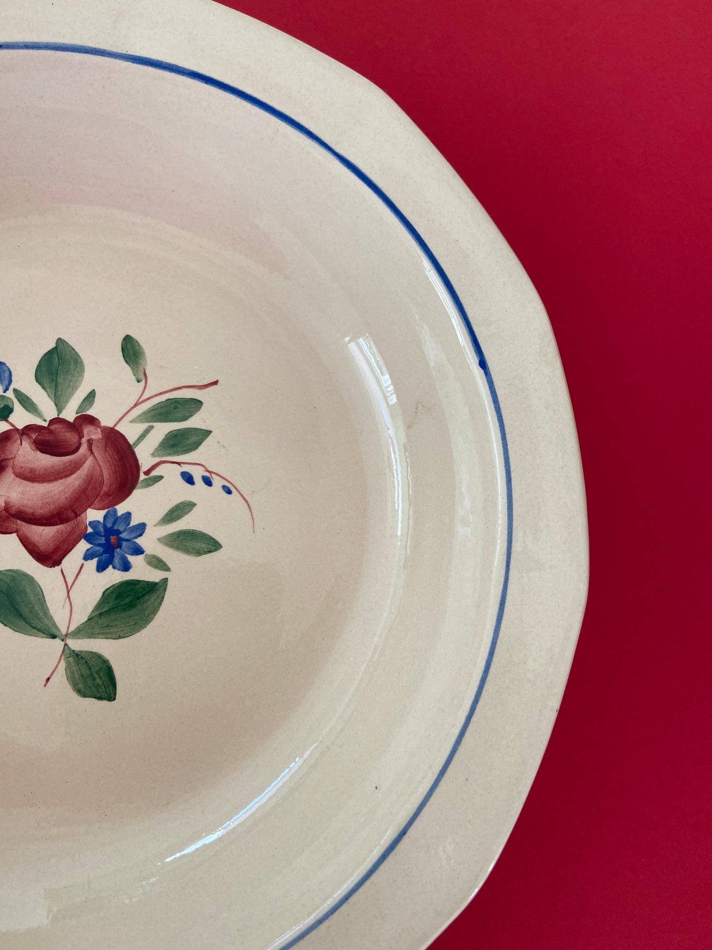 DIGOIN SARREGUEMINES pink salad bowl with flower pattern