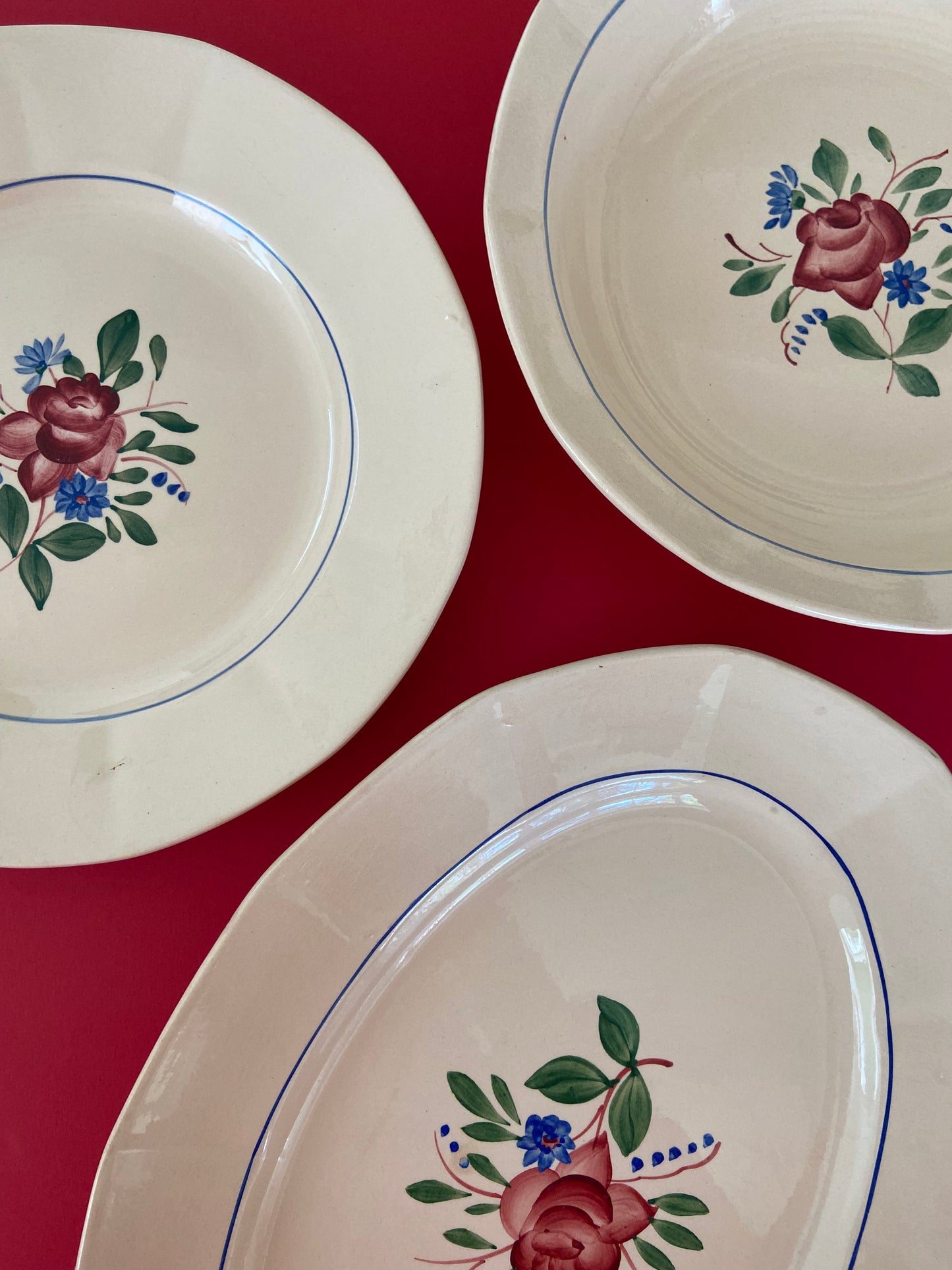 DIGOIN SARREGUEMINES pink salad bowl with flower pattern