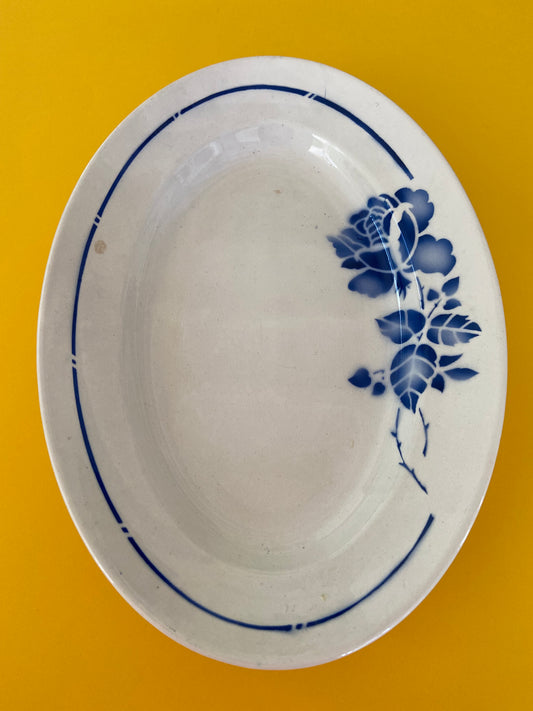 SAINT AMAND oval dish with blue flower motif