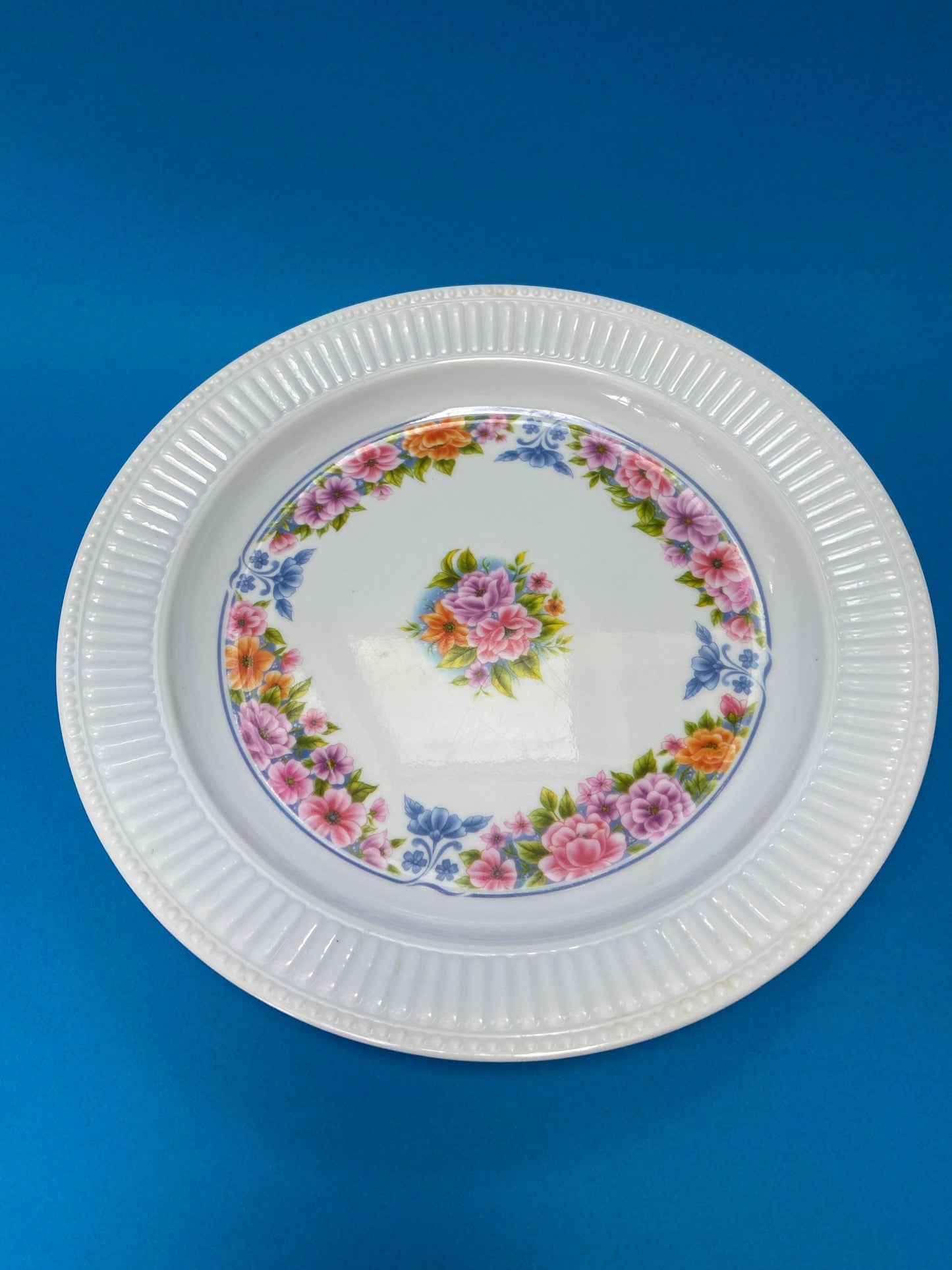 Plat de service plastique motif floral vintage