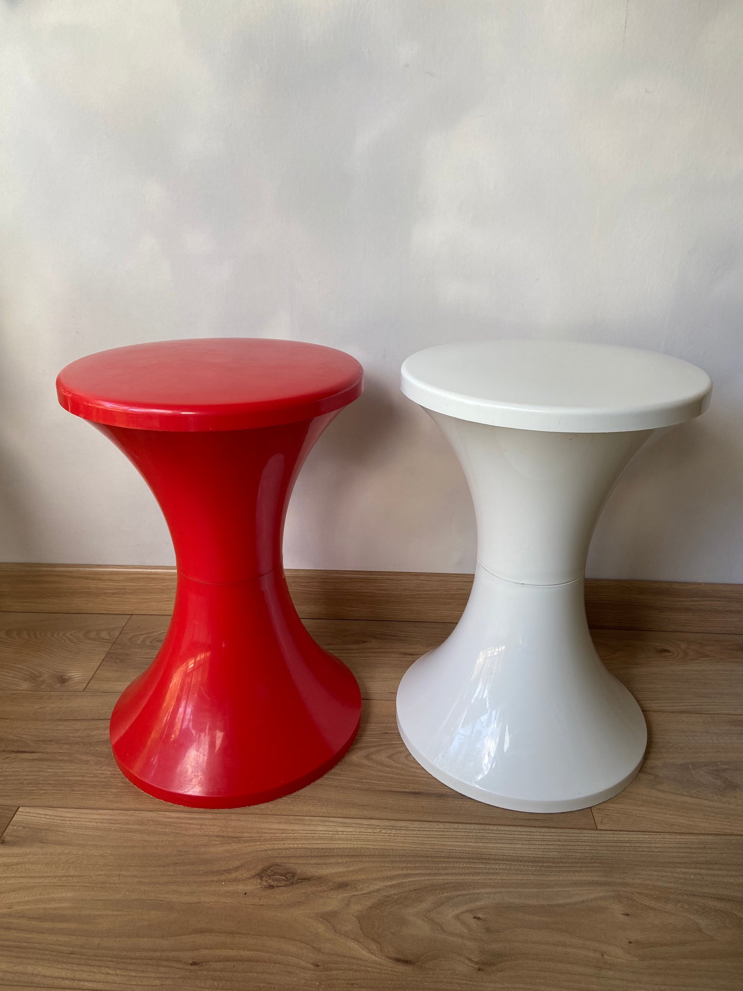 Tam Tam style stool RED