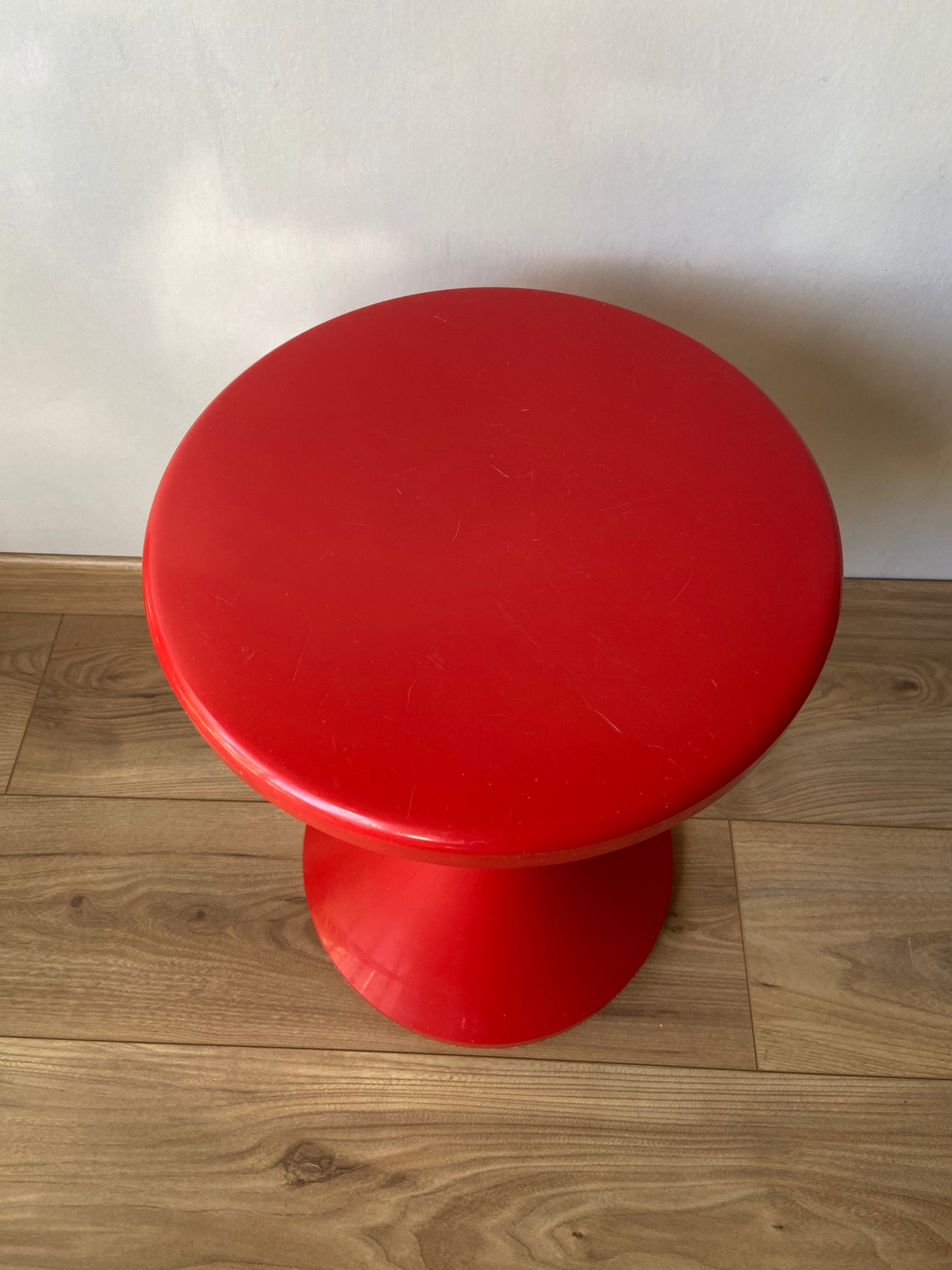 Tam Tam style stool RED