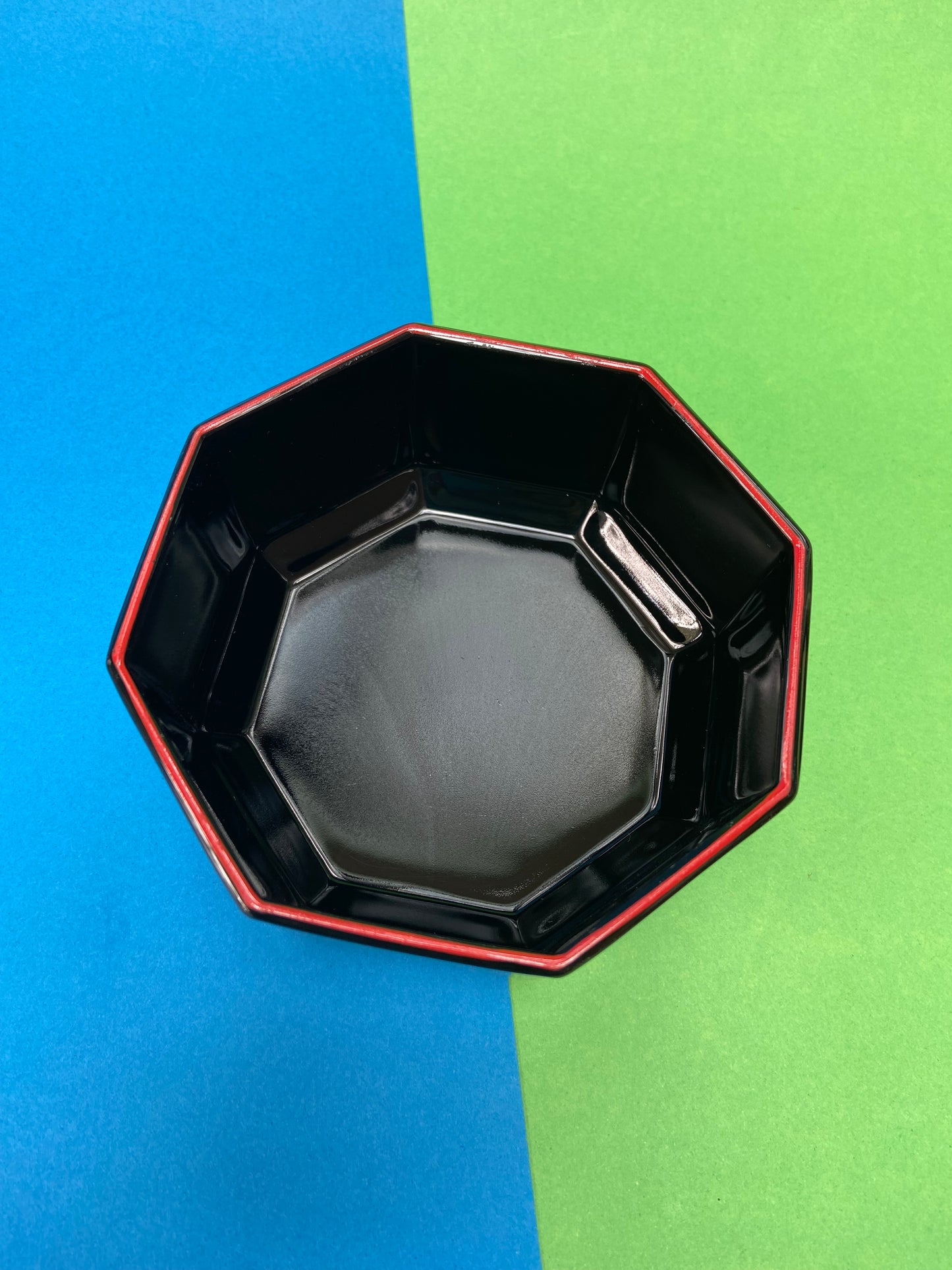 ARCOROC black cup with red border