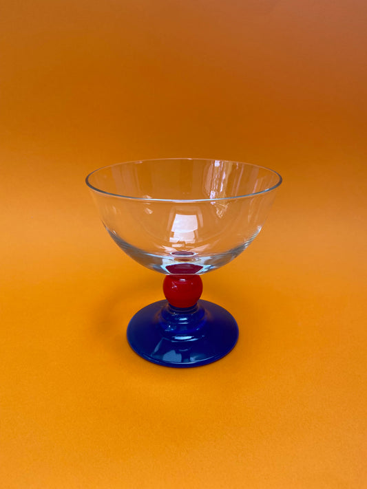 Dessert cup BLUE base RED ball