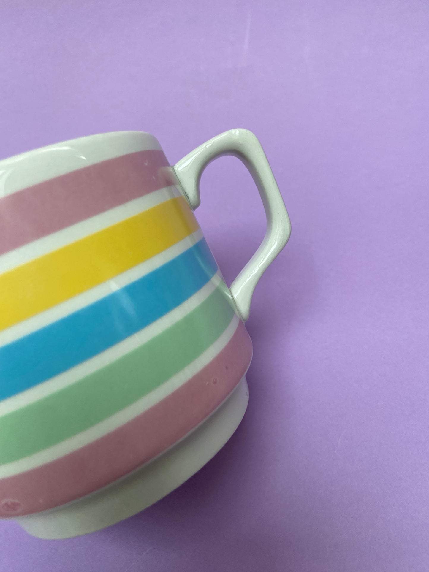 Tasse rayures ARC EN CIEL