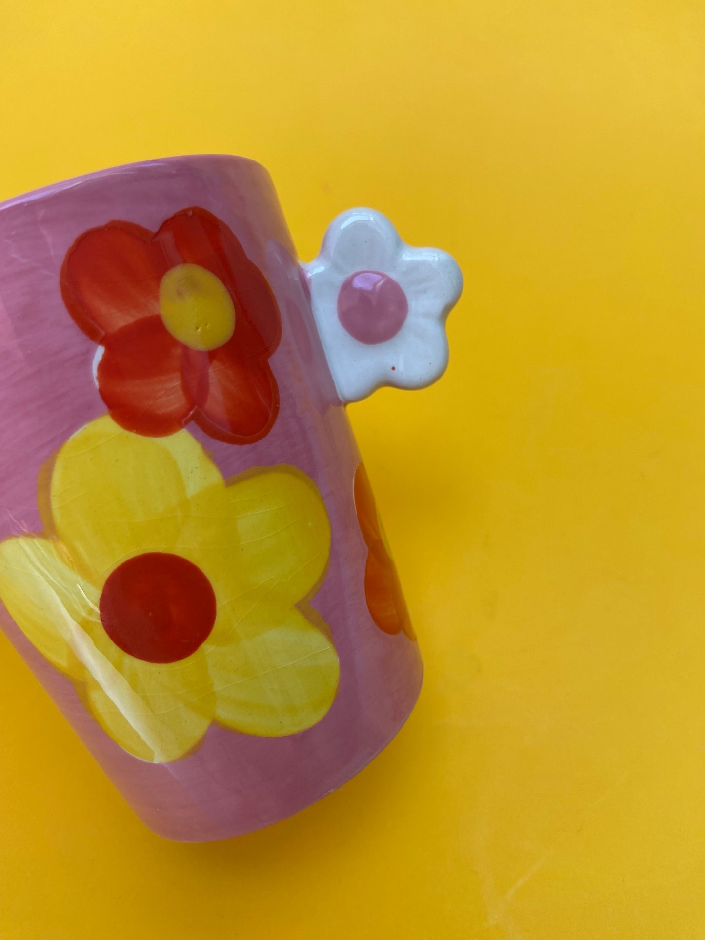 Duo of flower cups 70