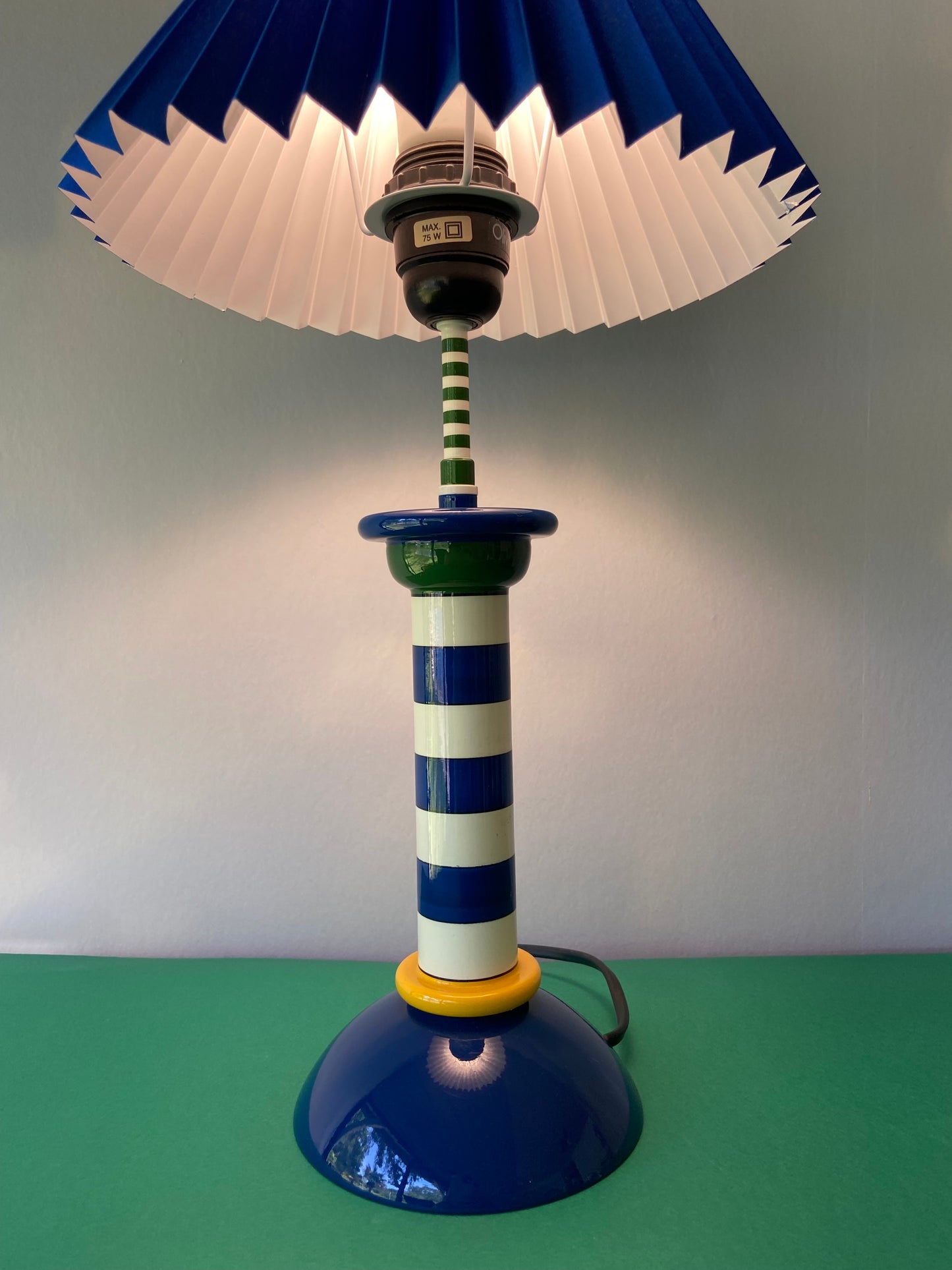 Lampe à poser Olivier VILATTE années 80