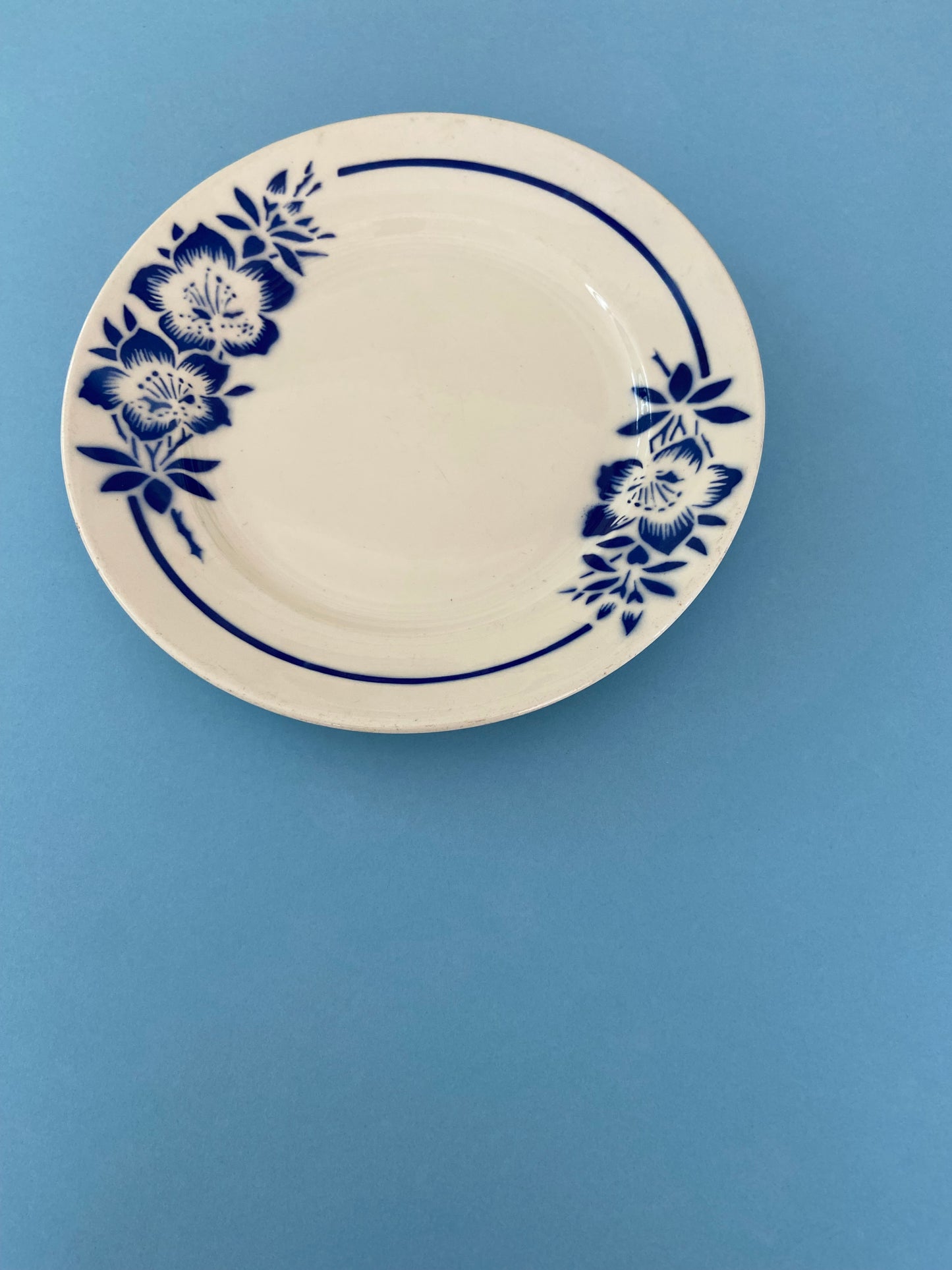 Assiette plate Badonviller modèle RABELAIS