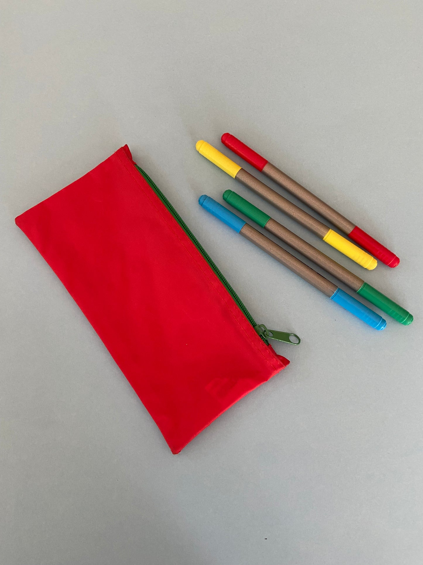 Petite trousse d’école ROUGE/VERT