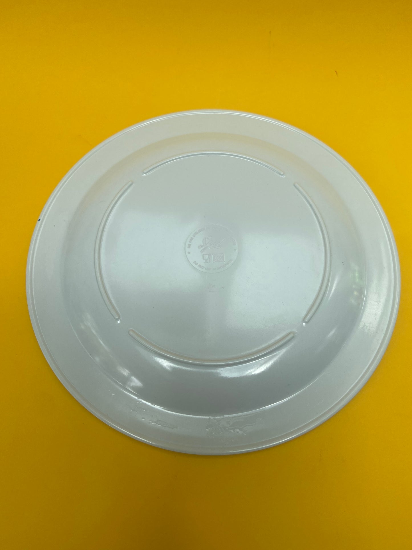 BARBIE plastic plate and bowl set