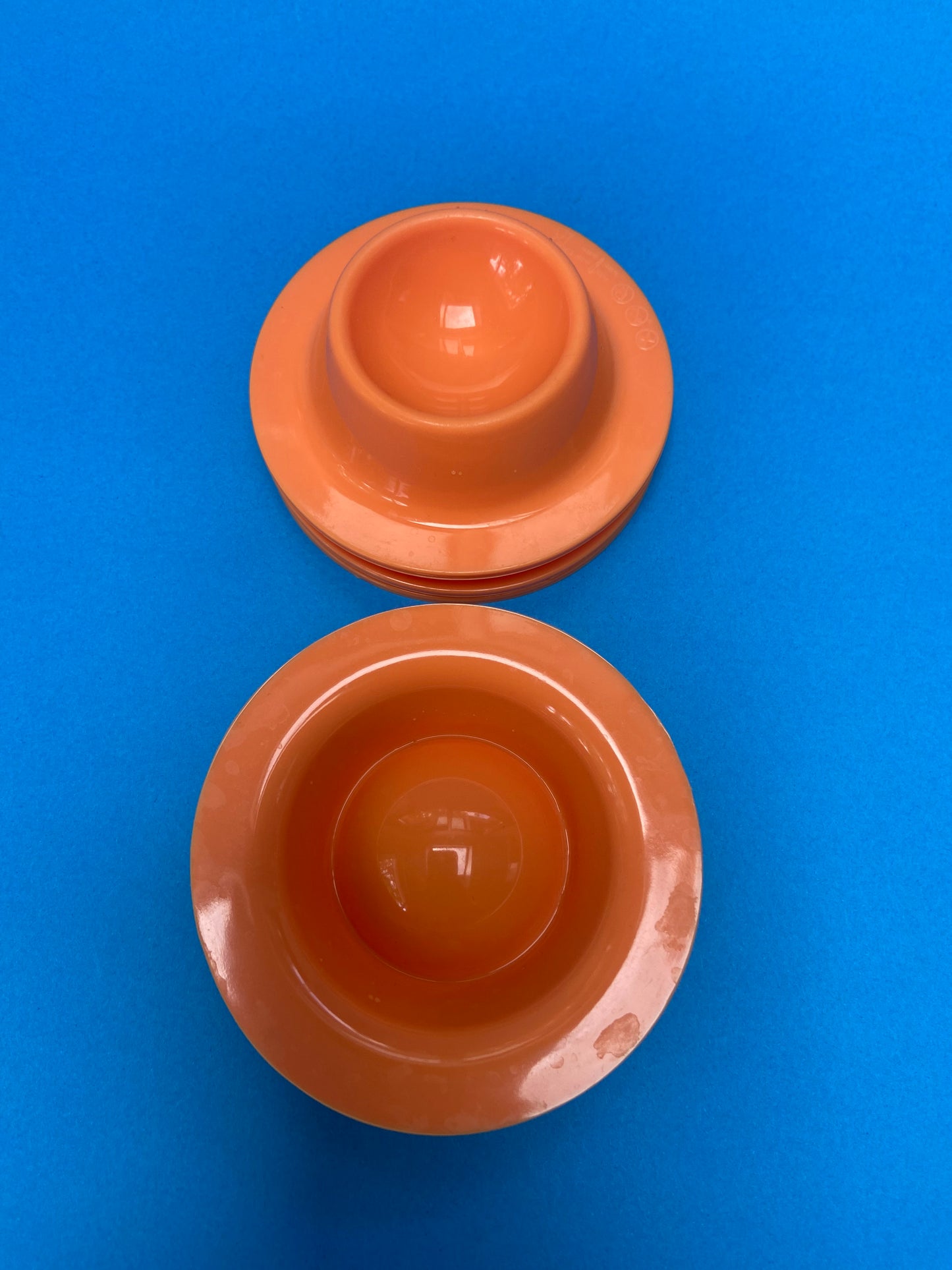 Set of 4 ORANGE plastic egg cups