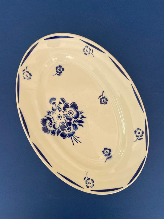 Badonviller oval dish model PERVENCHES