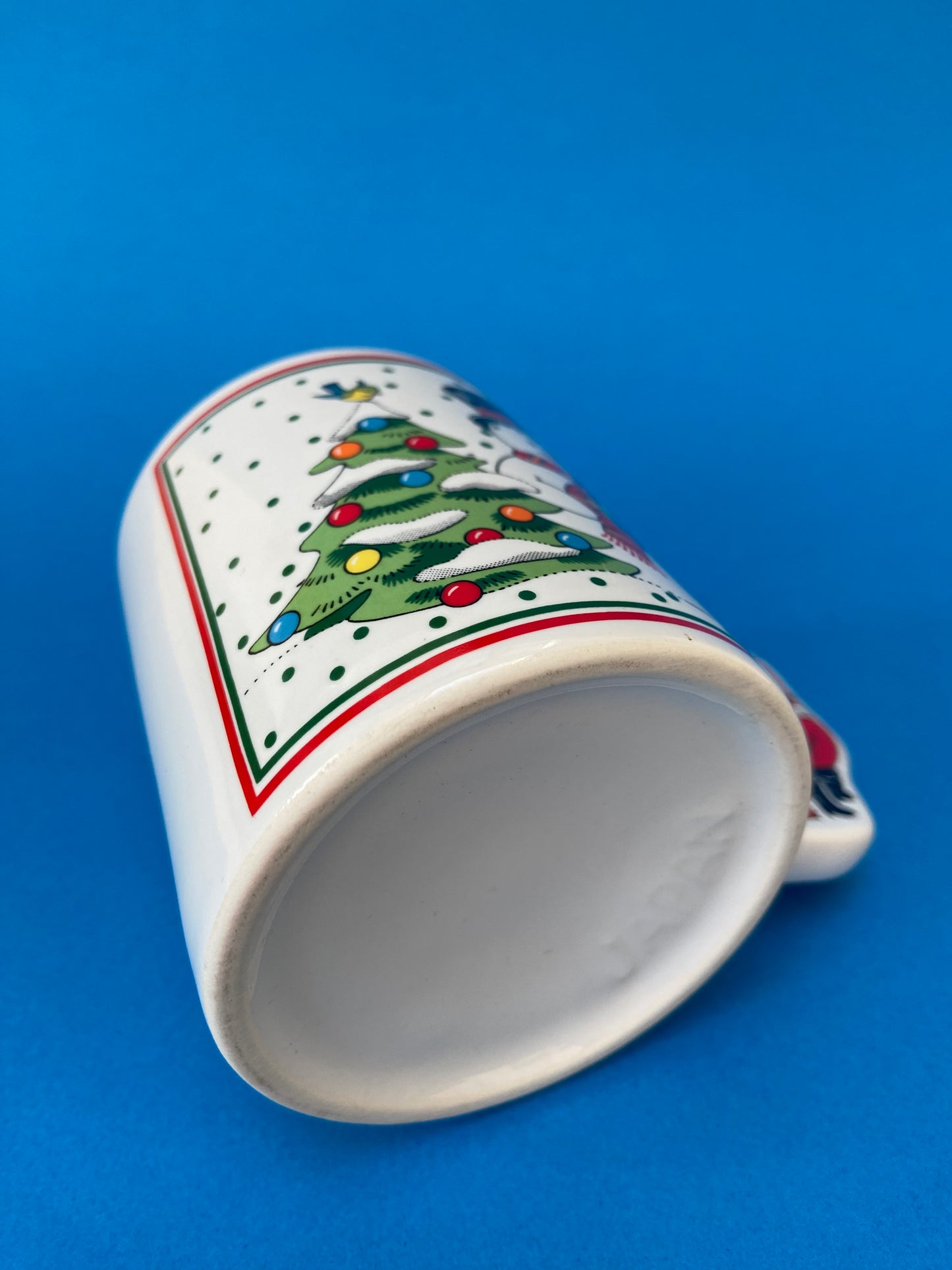 Christmas mug with snowman motif